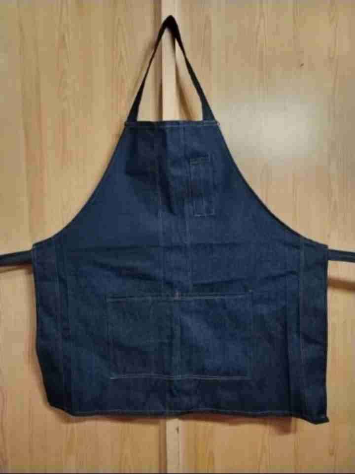 Delantal de mezclilla azul