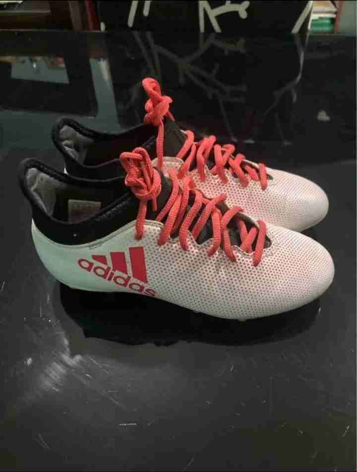 Zapatos deportivos Adidas blancos - 1