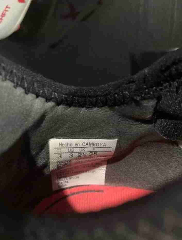 Zapatos deportivos Adidas blancos - 2