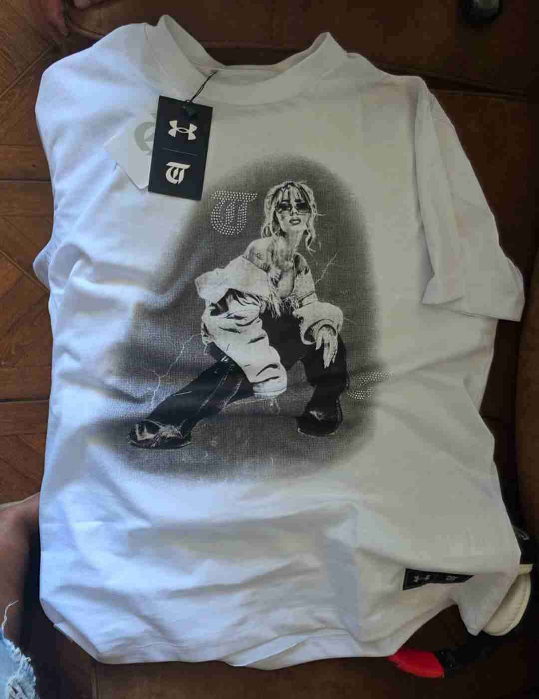 Polera gráfica blanca Under Armour - miniatura 2