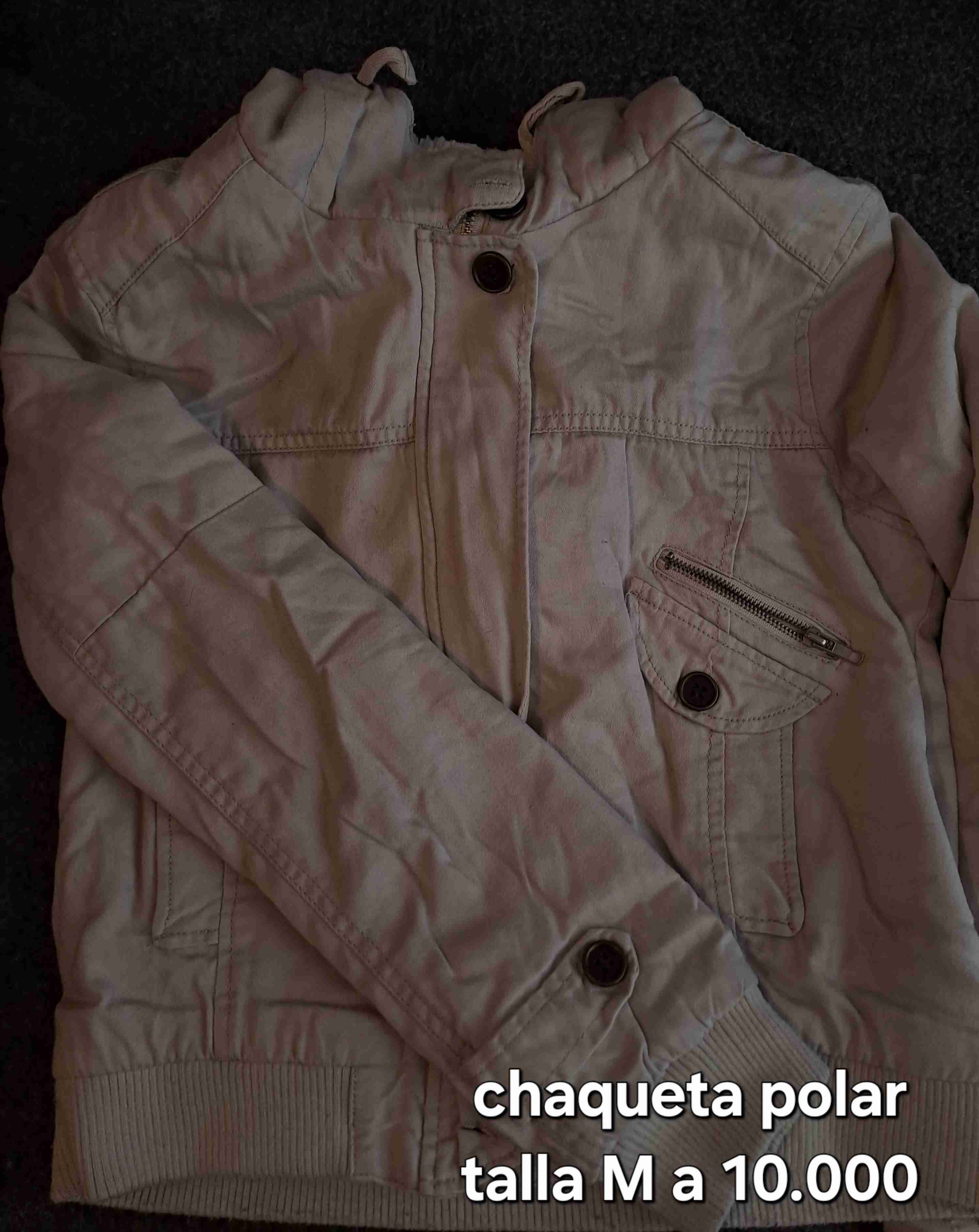 Chaqueta polar beige talla M