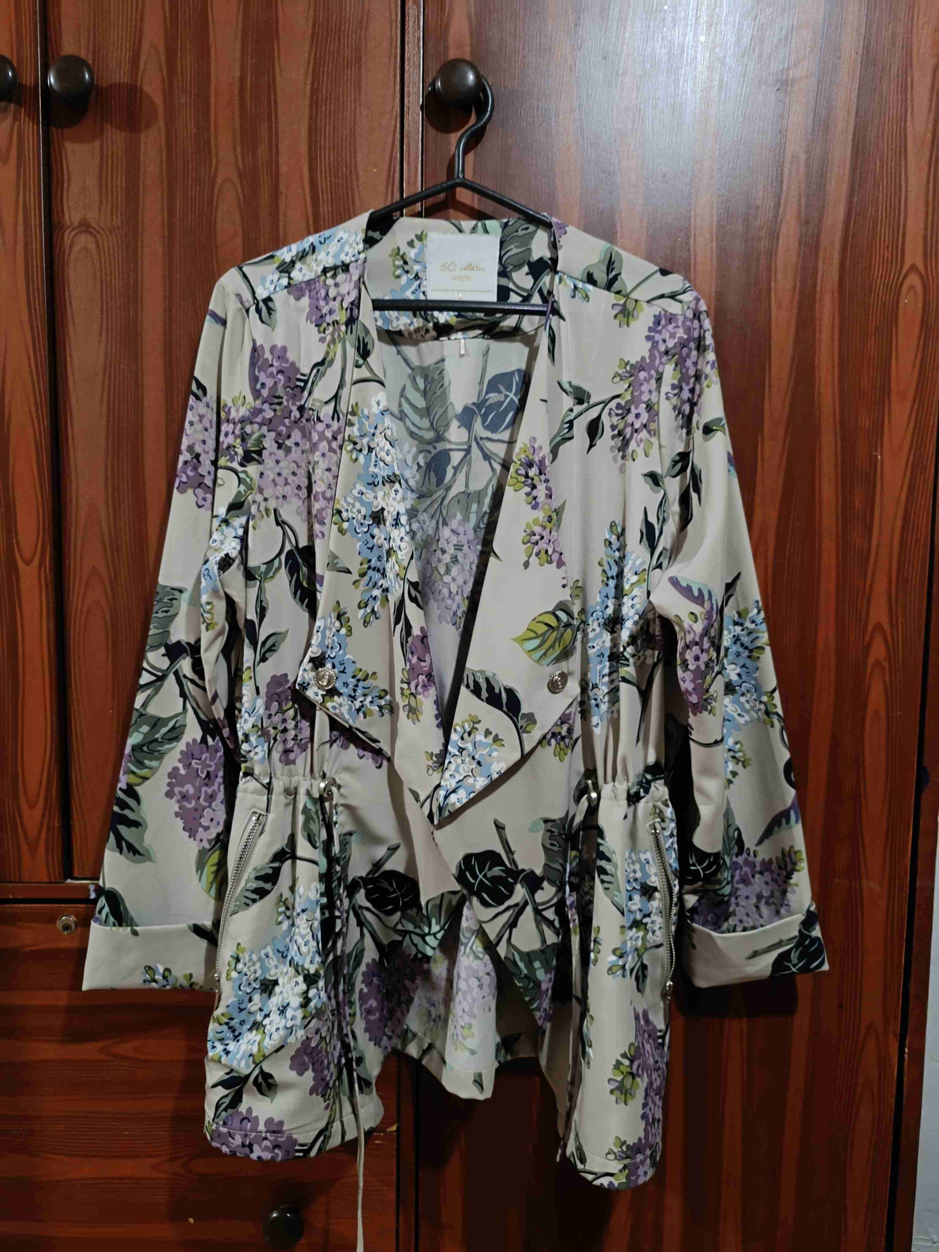Blazer floral talla L - miniatura 3