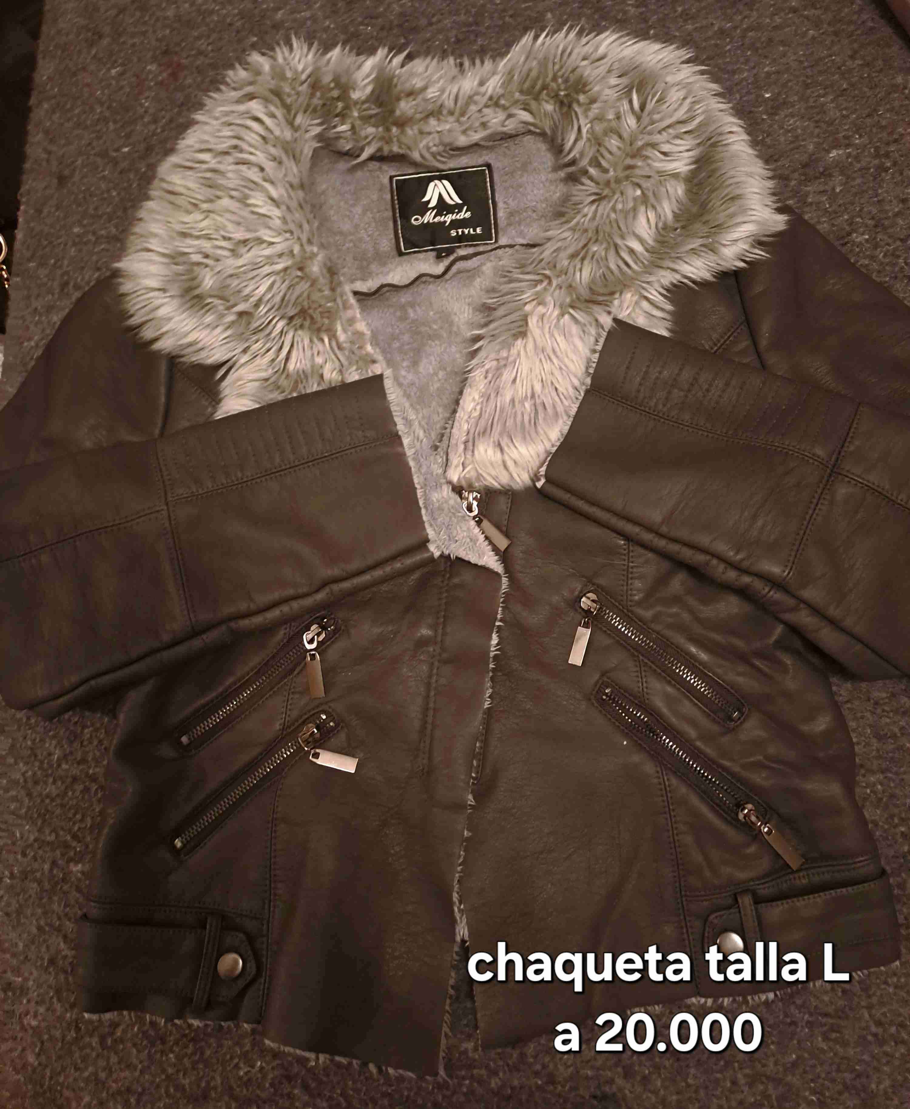 Chaqueta negra