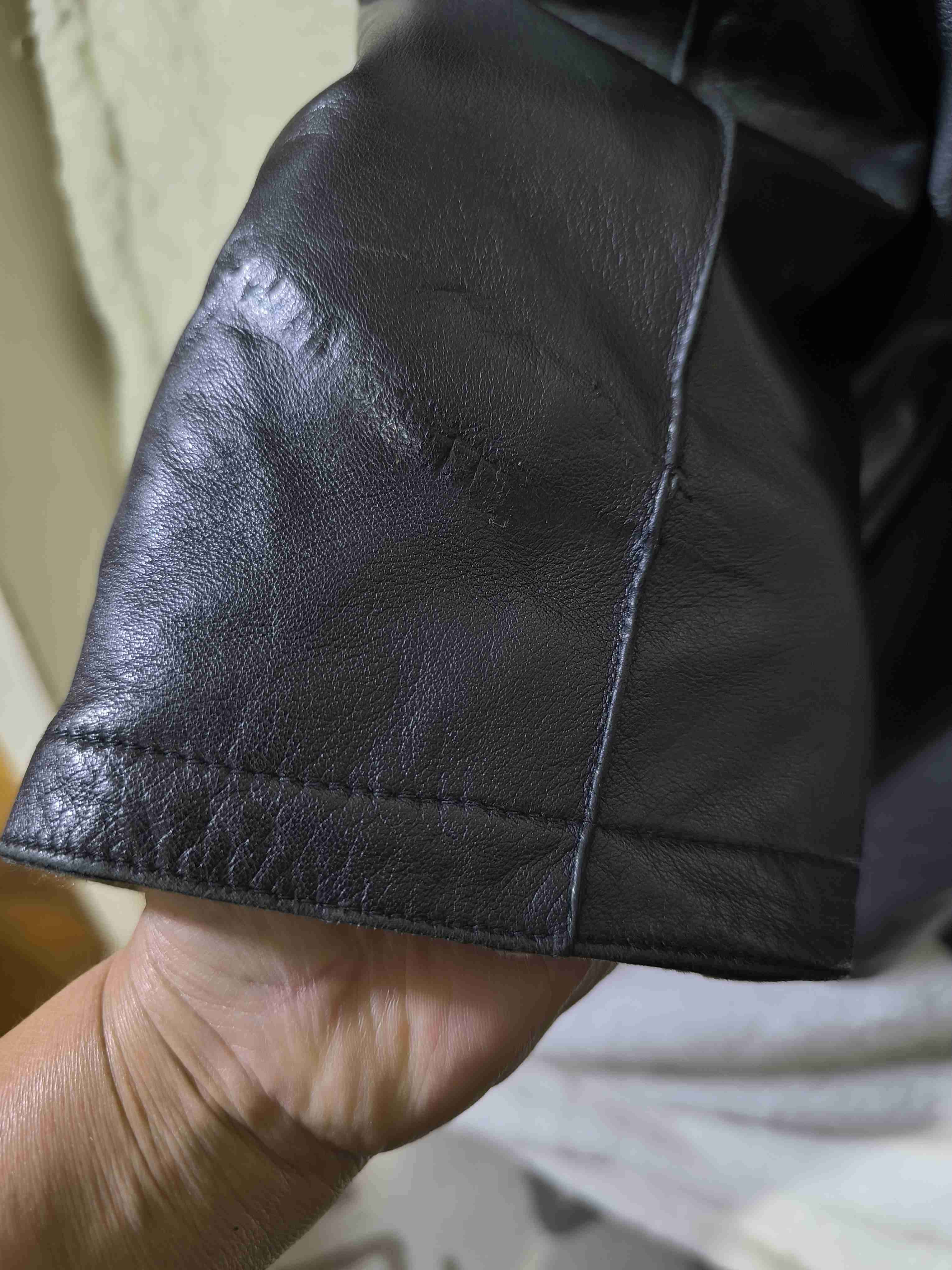 Abrigo de cuero negro - miniatura 6