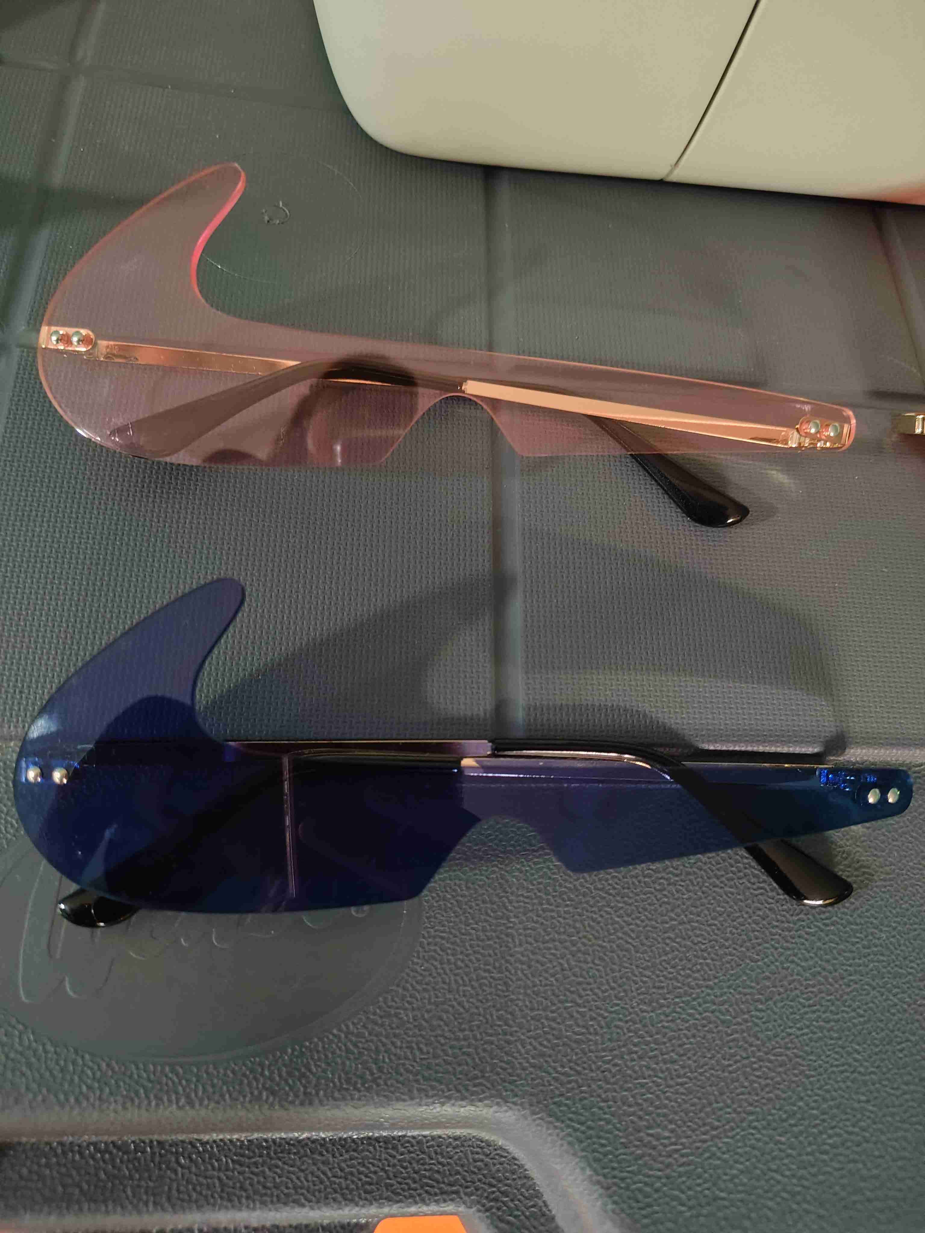 Lentes Nike de J Balvin - 3