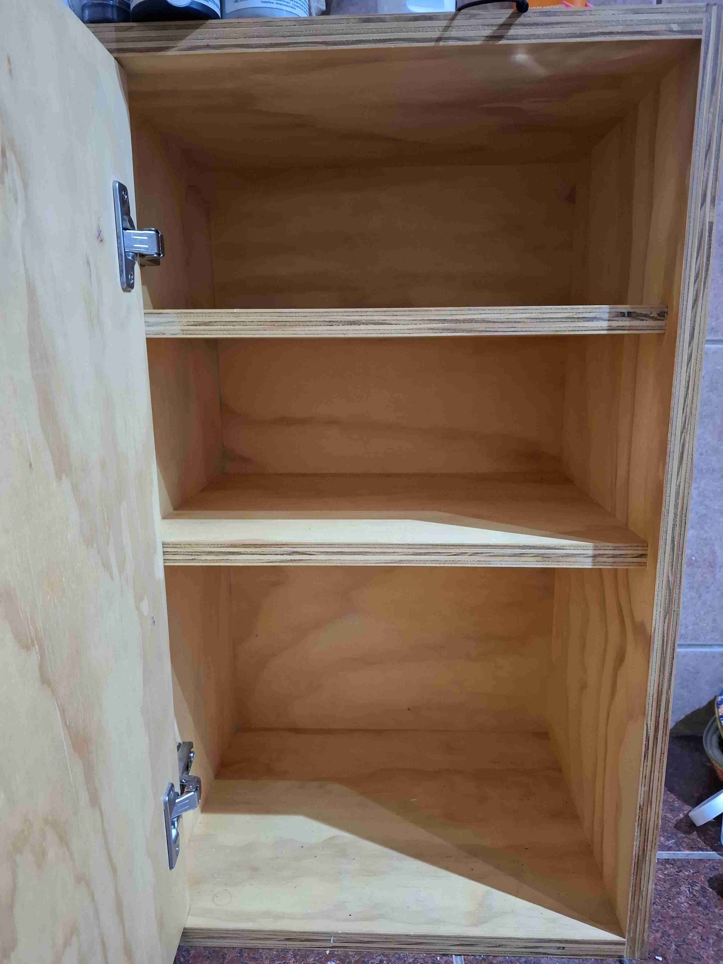 Puerta de madera para mueble - miniatura 2