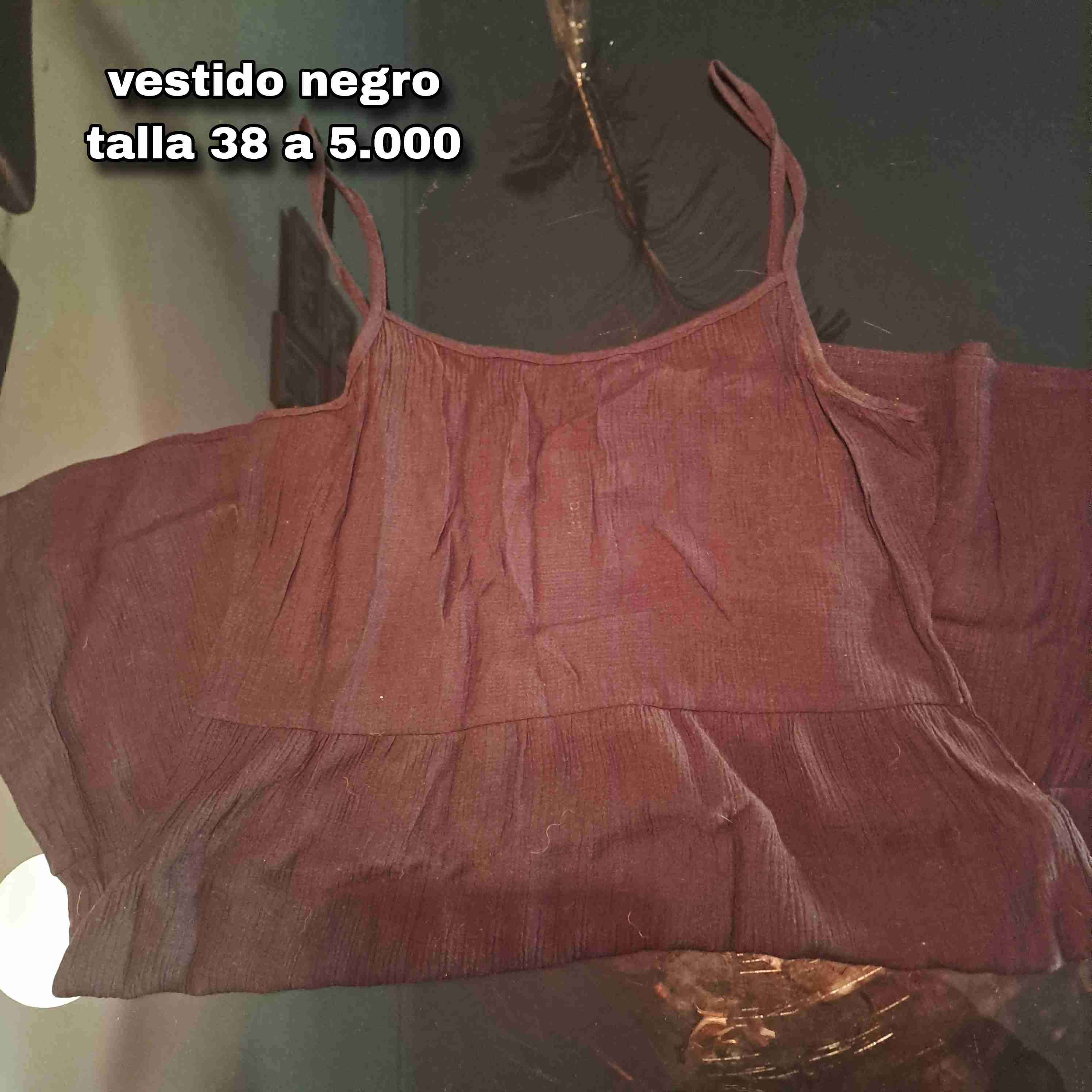 Vestido negro elegante