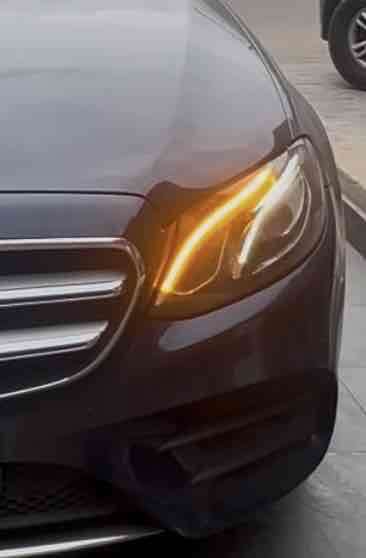 Óptico mercedes clase E nuevo impecable con sus mo - miniatura 1