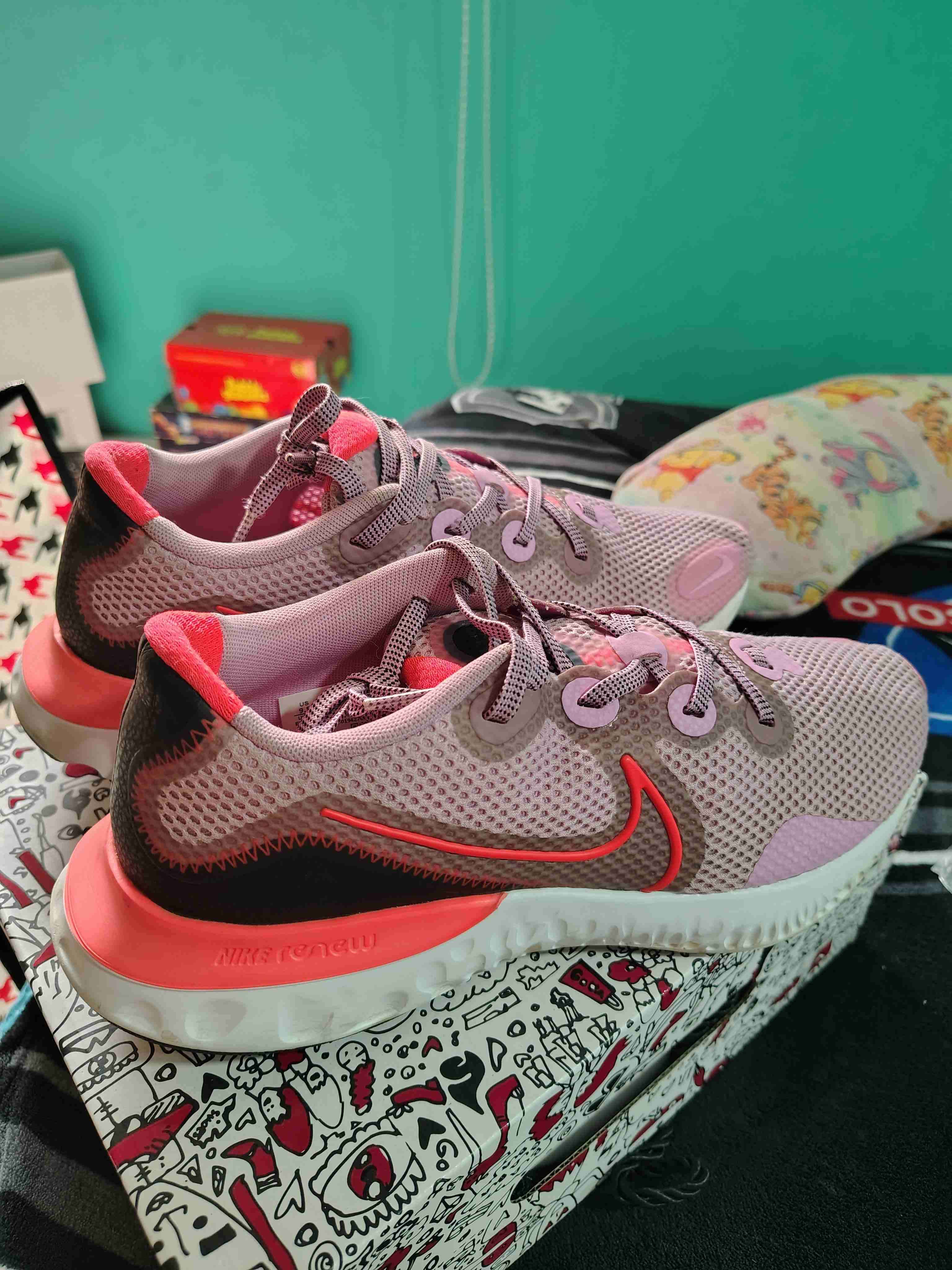 Zapatillas deportivas rosadas Nike - miniatura 1