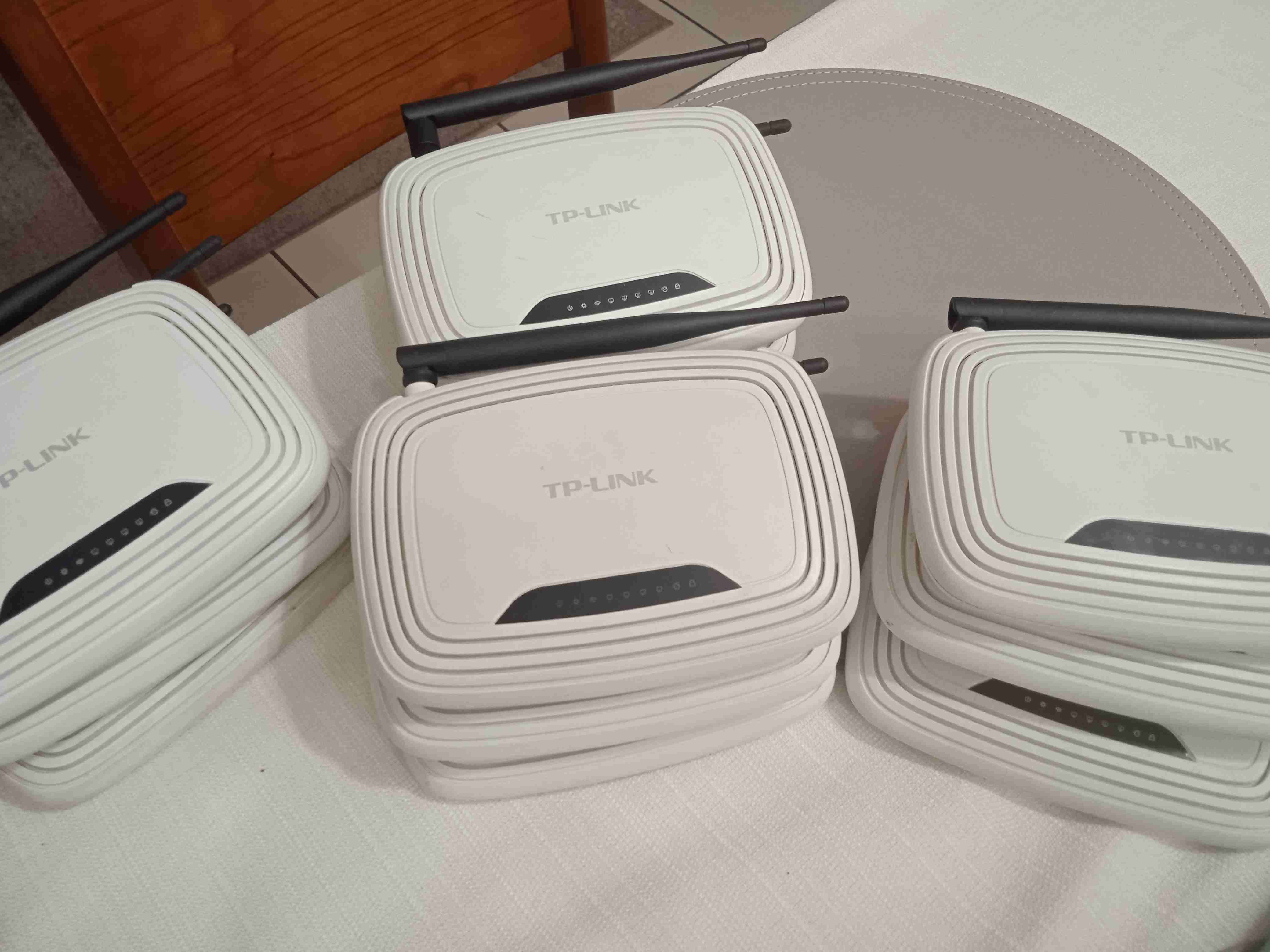 Router TP- Link usados .operativos - miniatura 2