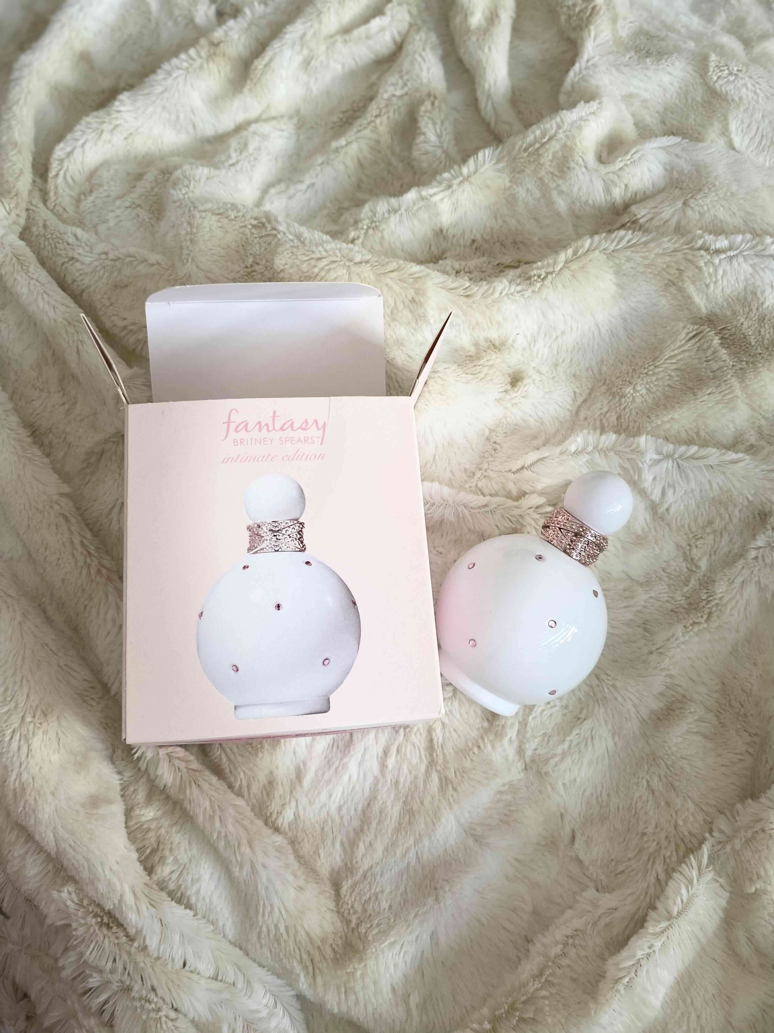 Perfume Fantasy Intimate Edition - miniatura 1