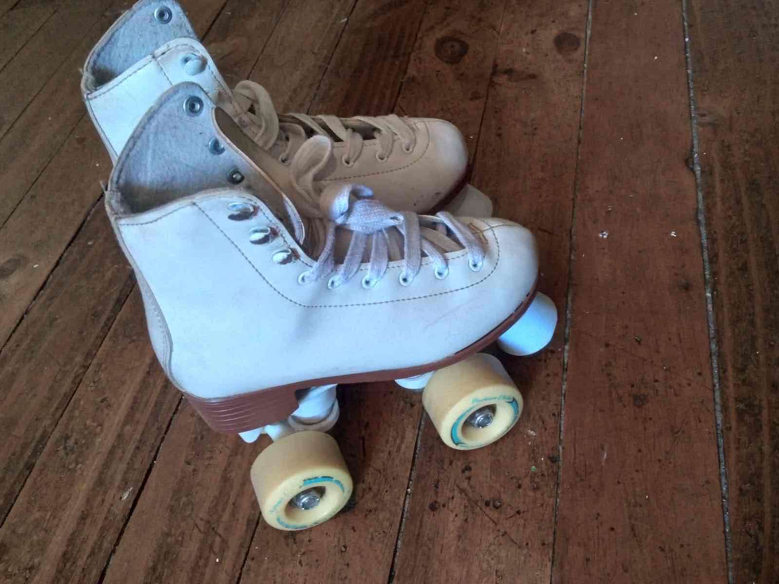 Patines vintage de cuatro ruedas