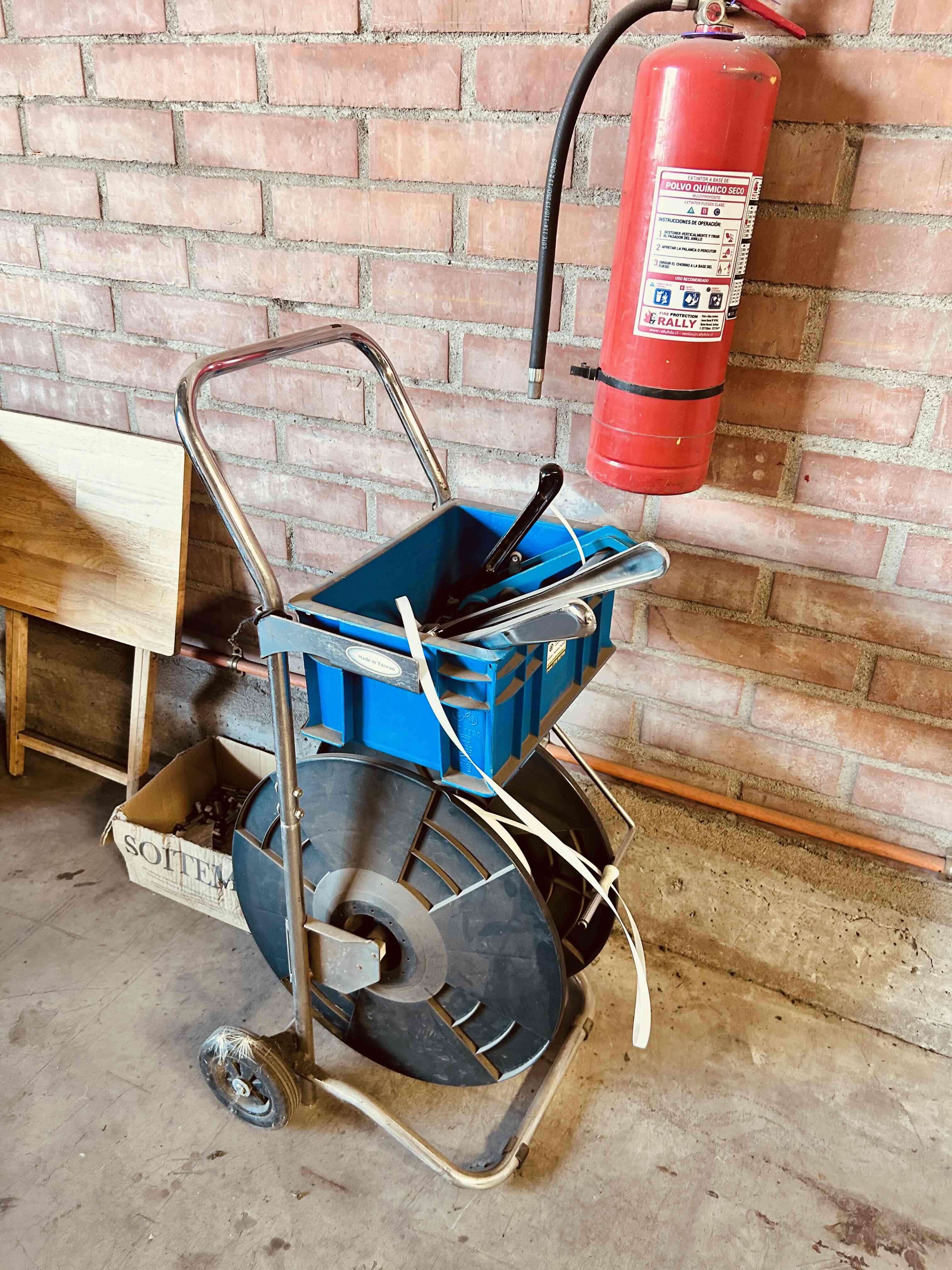 Carro dispensador Zuncho Plástico - Embalajes Infi