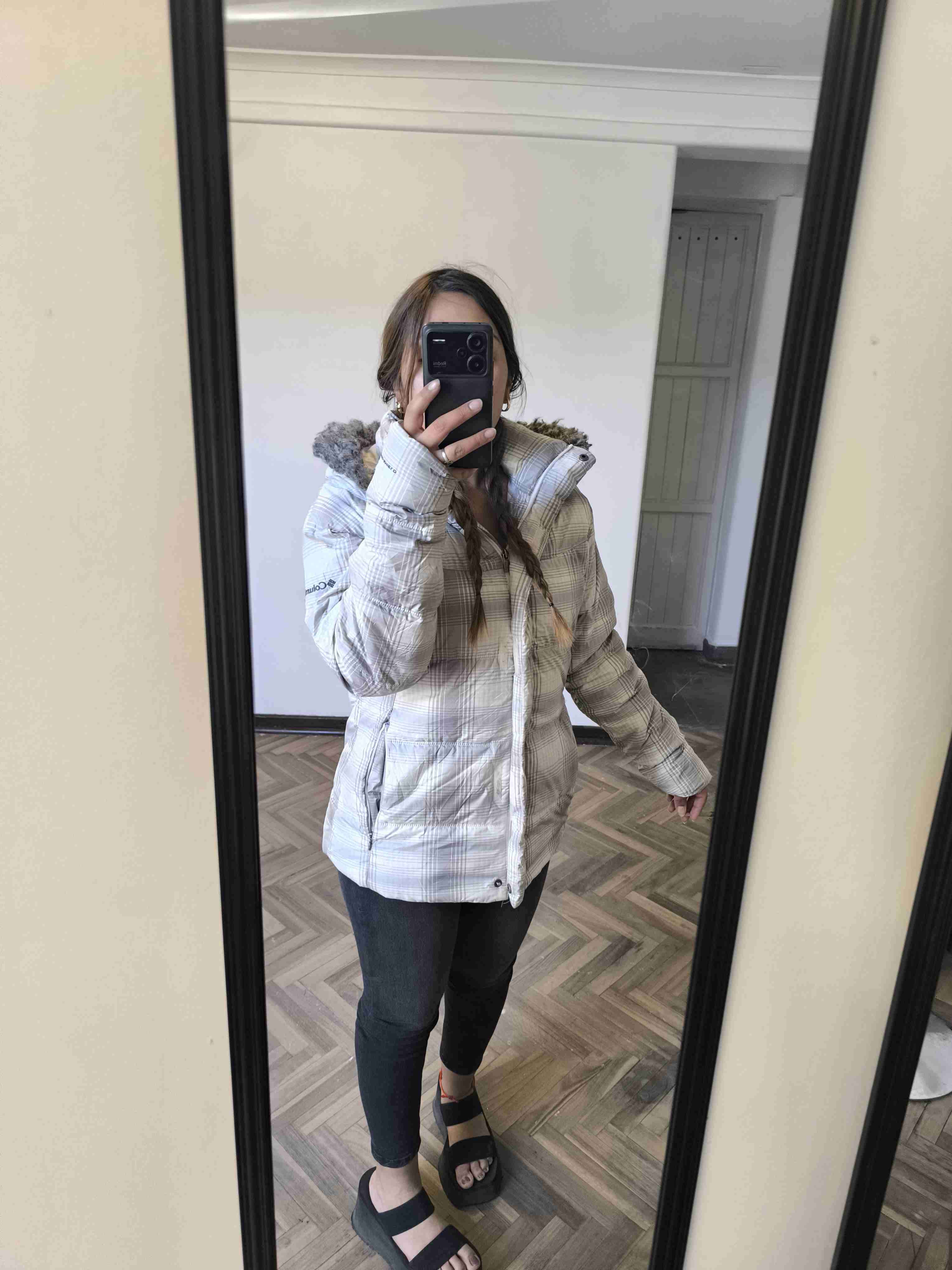 Parka acolchada escocesa blanca con gris - 4