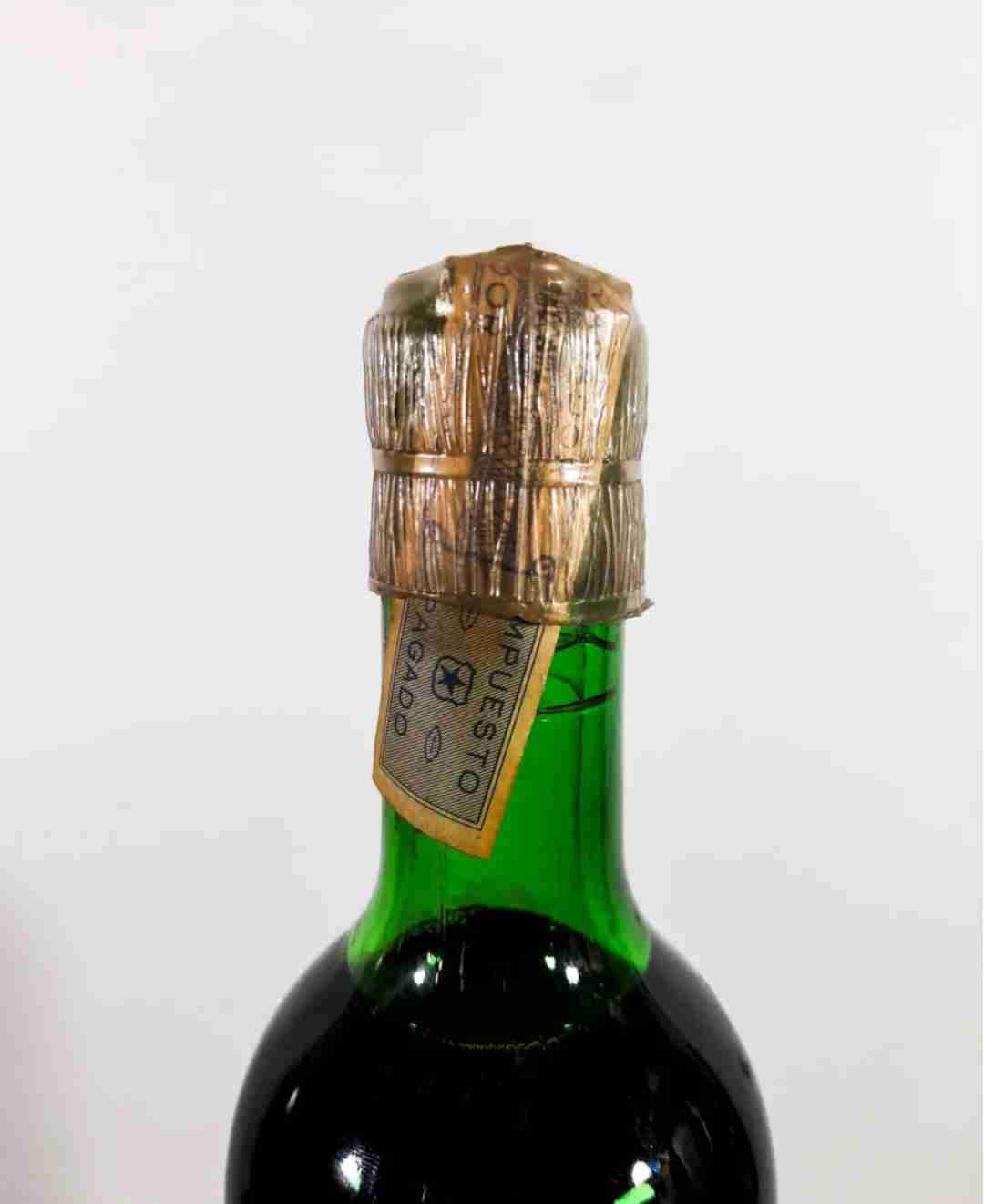 Botella de vino antiguo José Planella. - 4