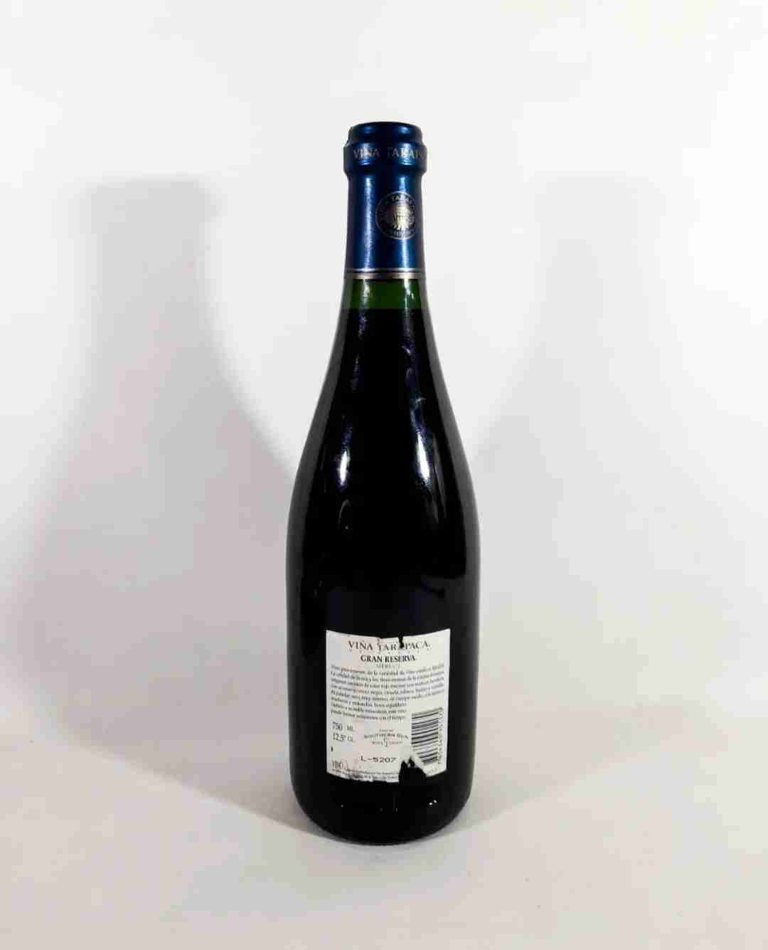 Botella de vino antigua. Viña Tarapacá. - miniatura 2