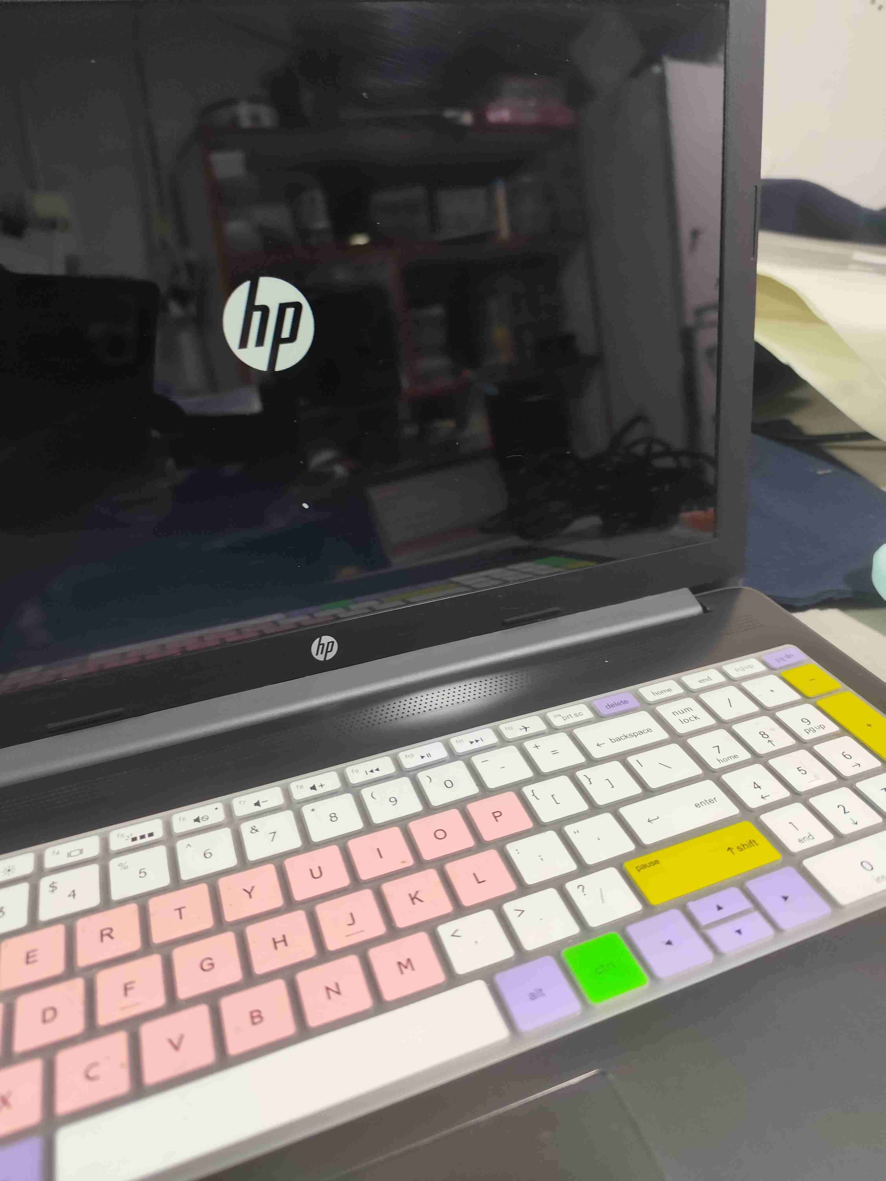 Notebook HP gris - miniatura 2