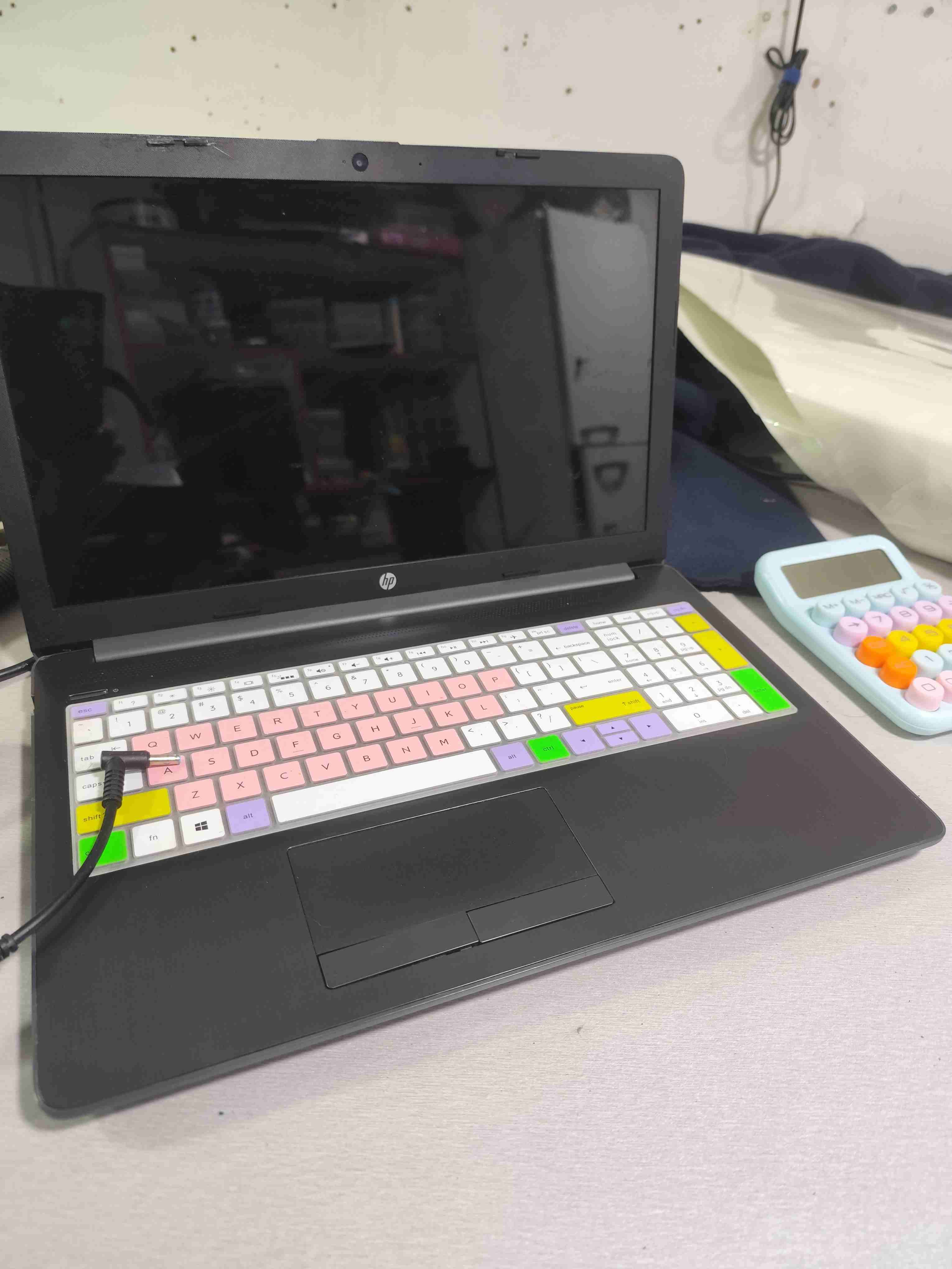 Notebook HP gris - miniatura 4