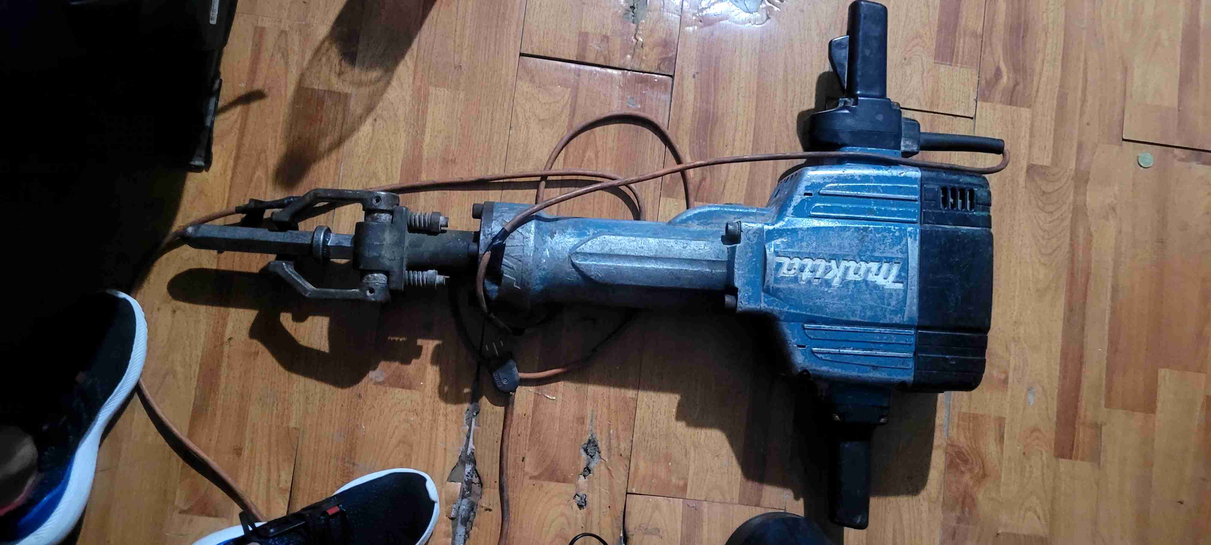 Taladro Makita usado - 3