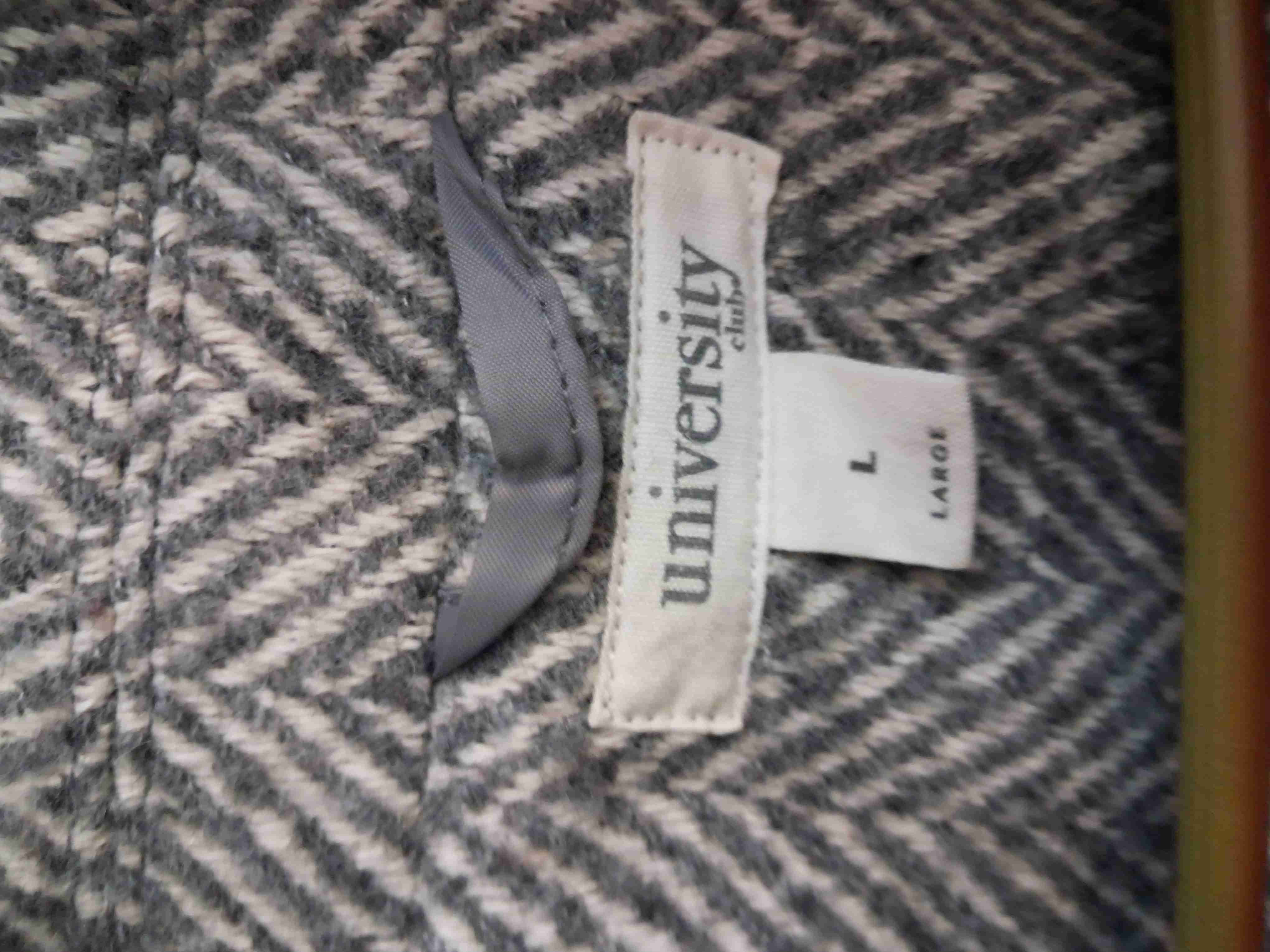 Chaqueta gris estilo casual - miniatura 2