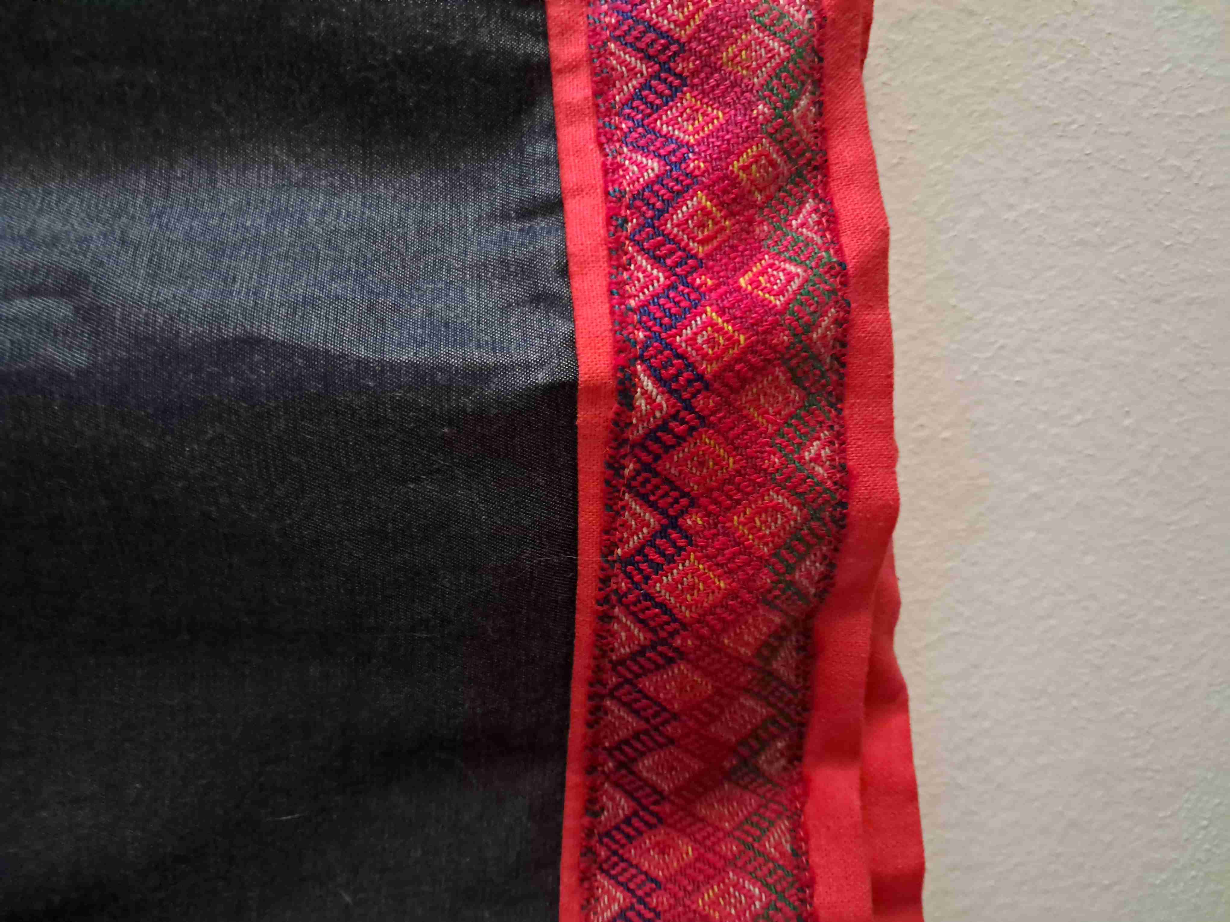 Vestido azul con borde rosado - miniatura 2