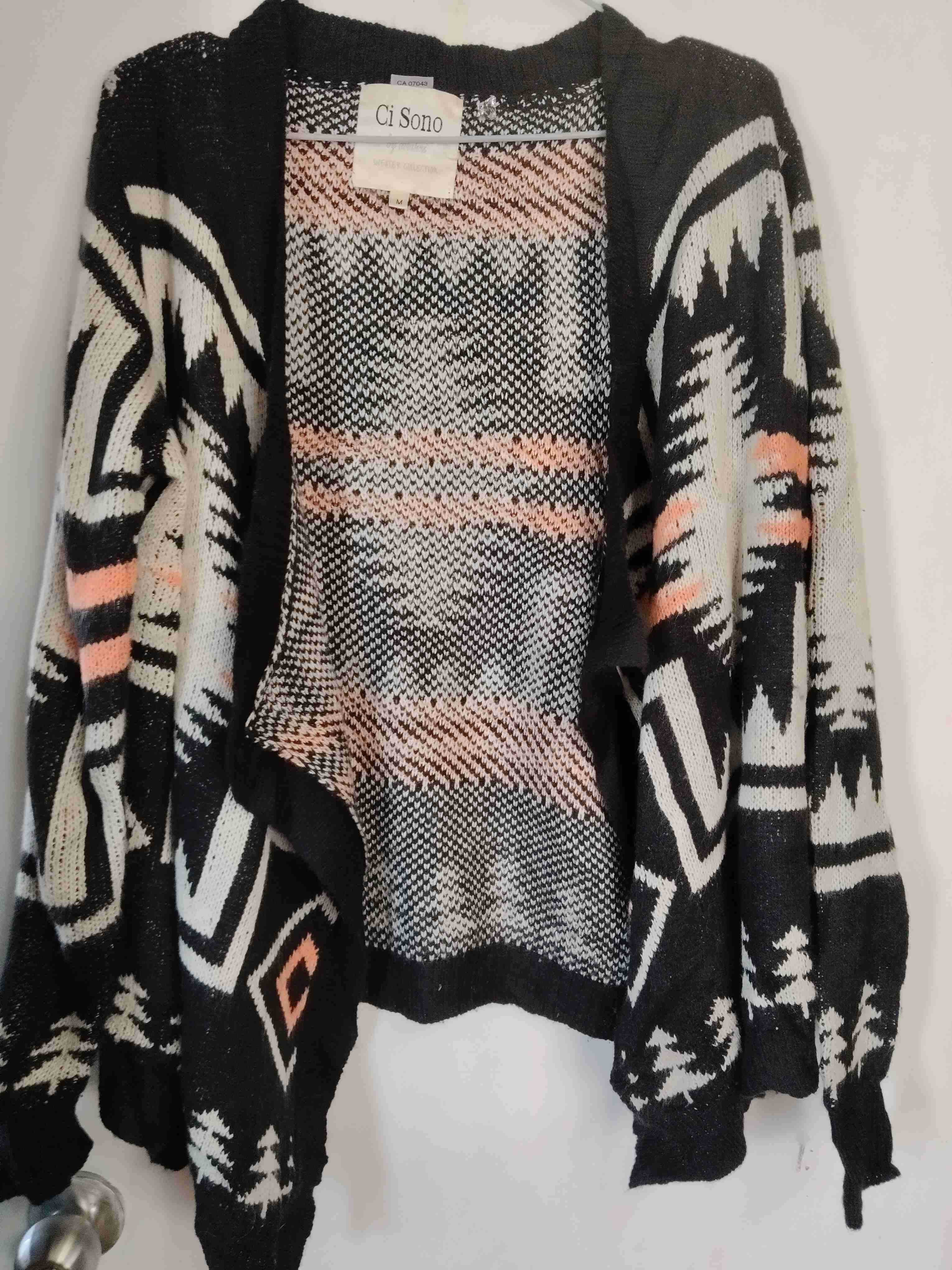 Cárdigan tribal negro y blanco - miniatura 2