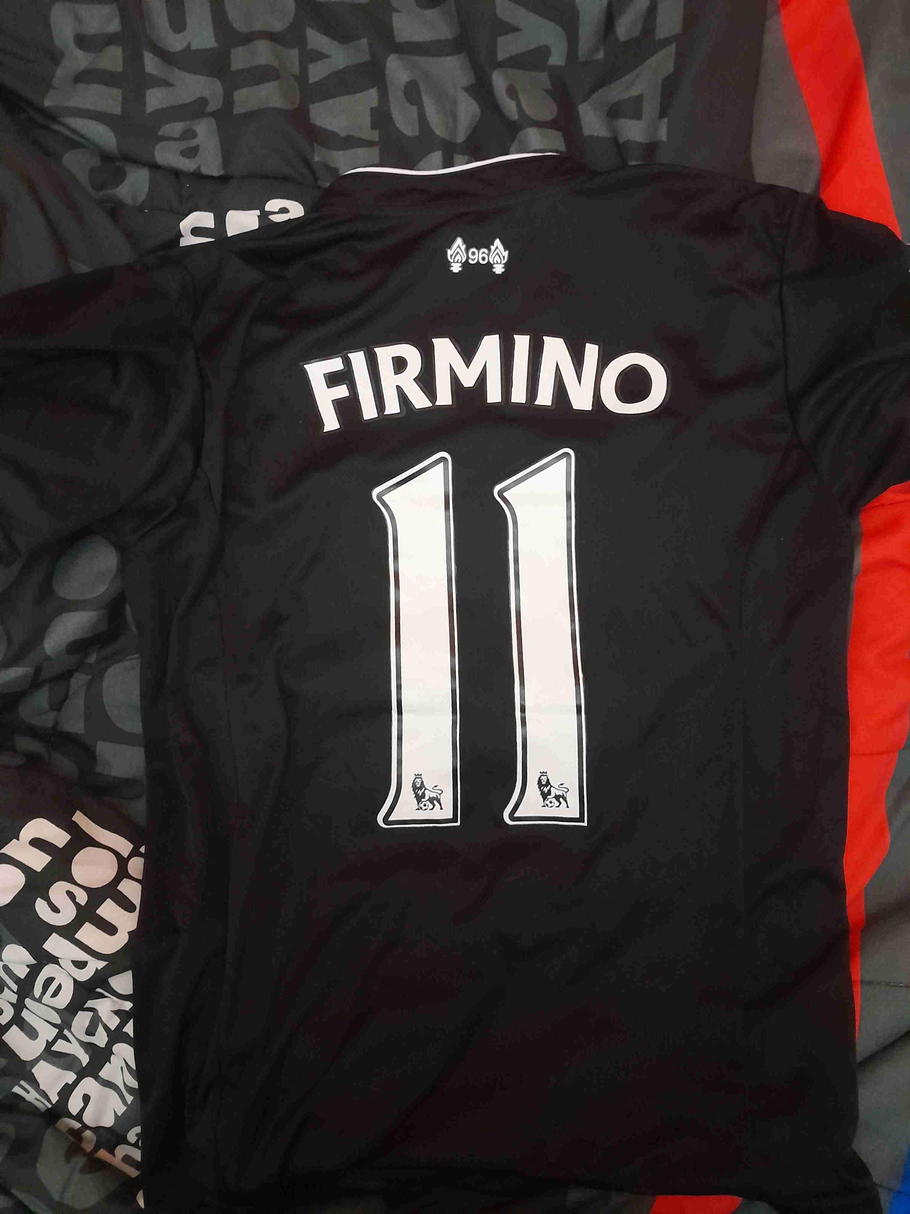Camiseta negra Liverpool FC - miniatura 4