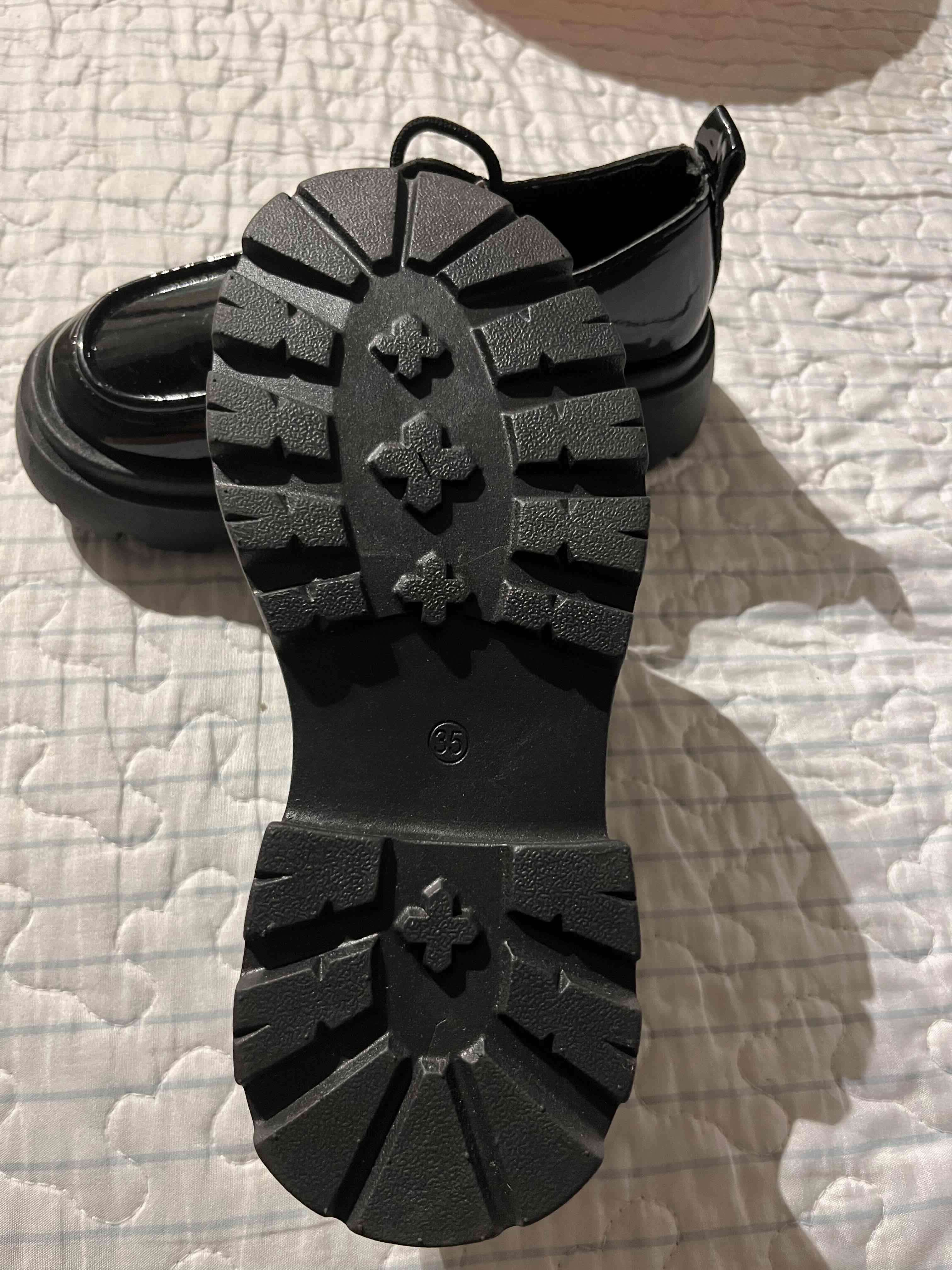 Zapatos negros de charol talla 35 - miniatura 3