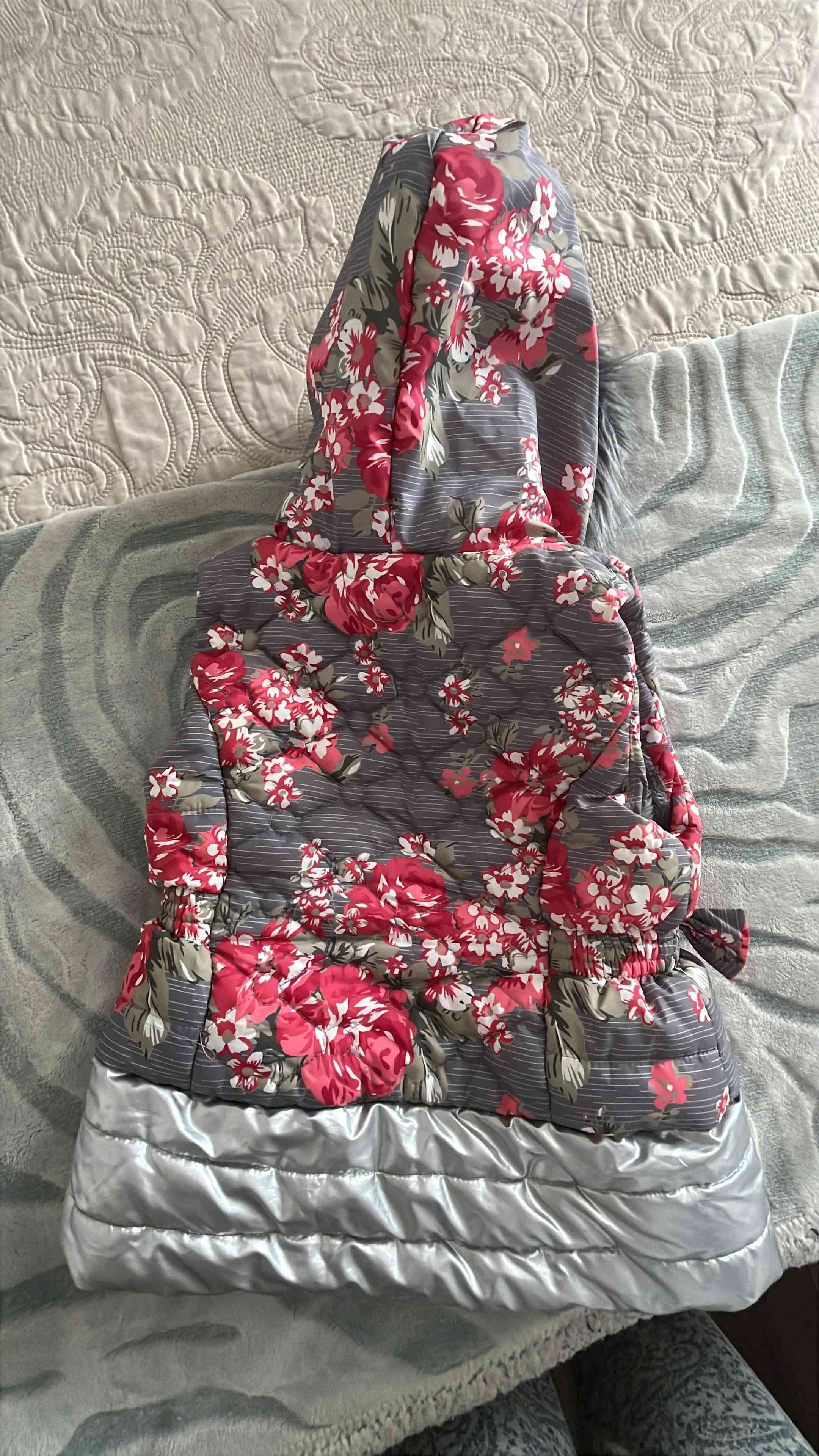 Chaqueta infantil con capucha peluda talla 4 - miniatura 2