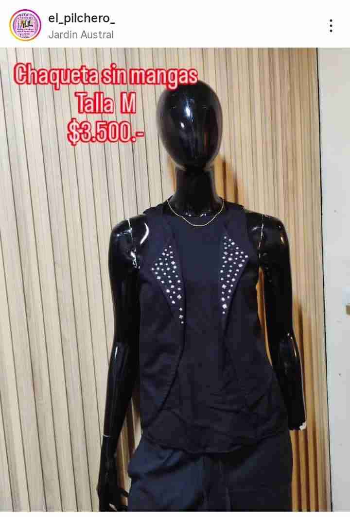 Chaqueta sin mangas negra