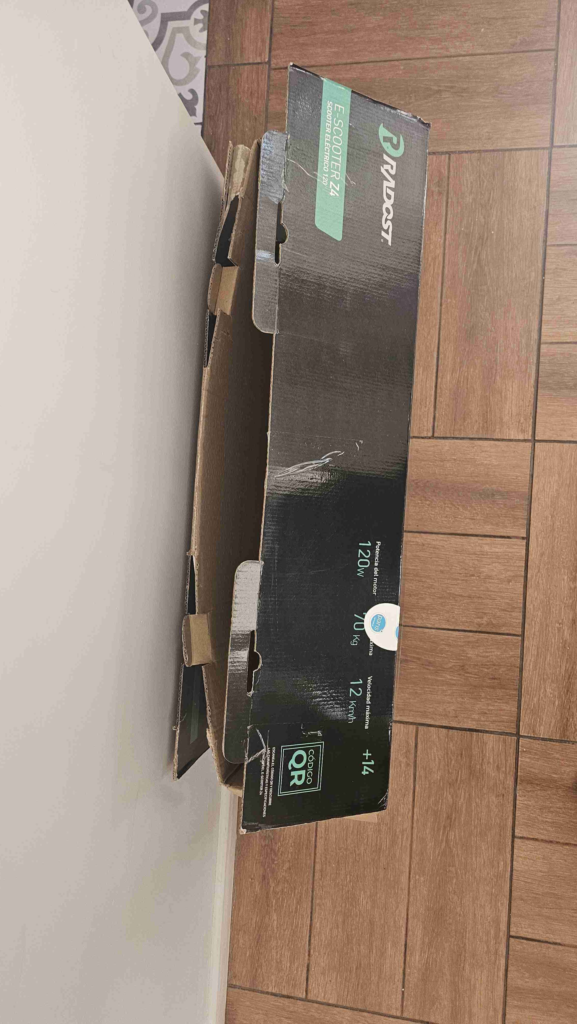 Scooter eléctrico negro en buen estado - miniatura 2