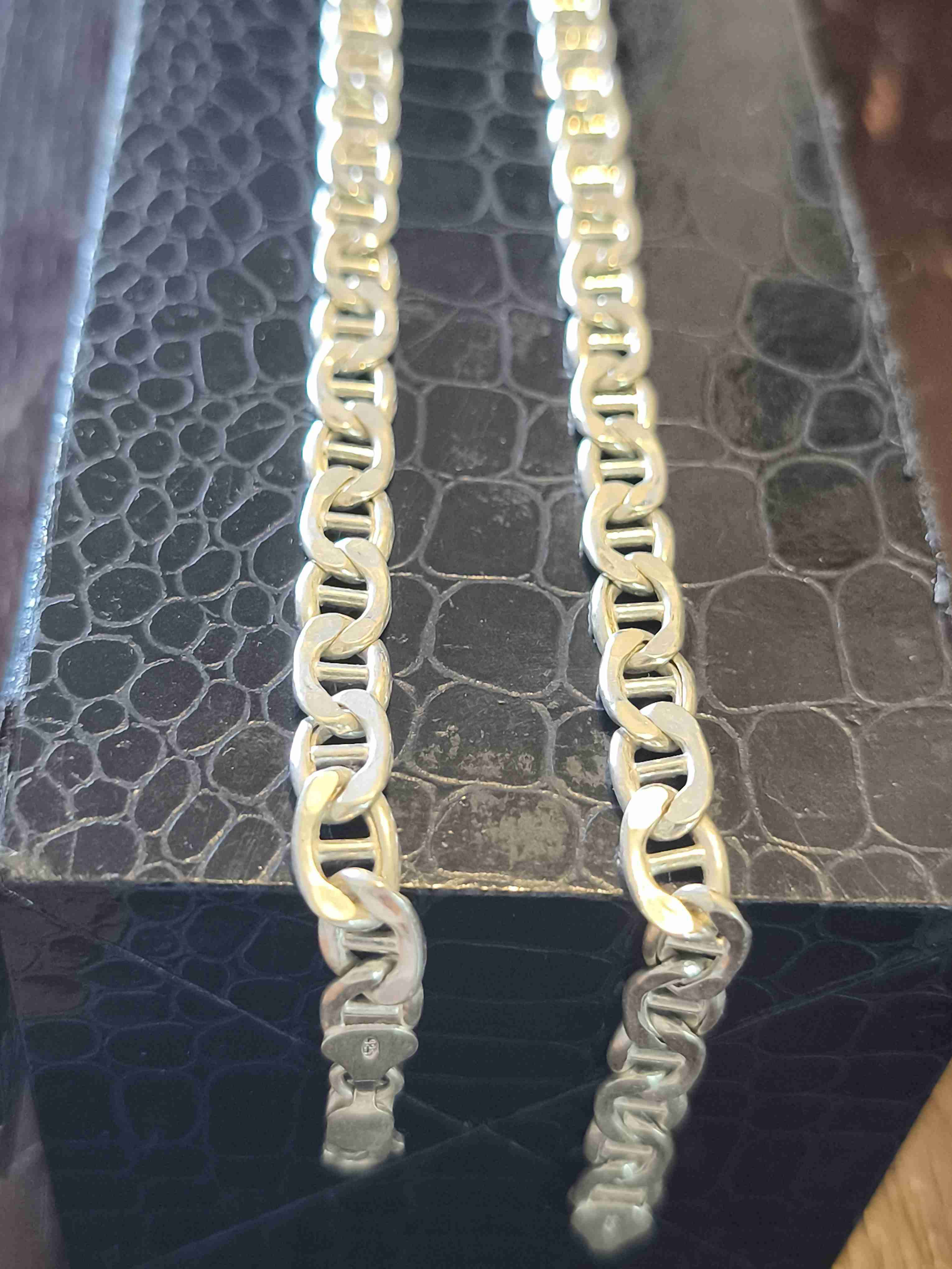 Cadena de plata gruesa