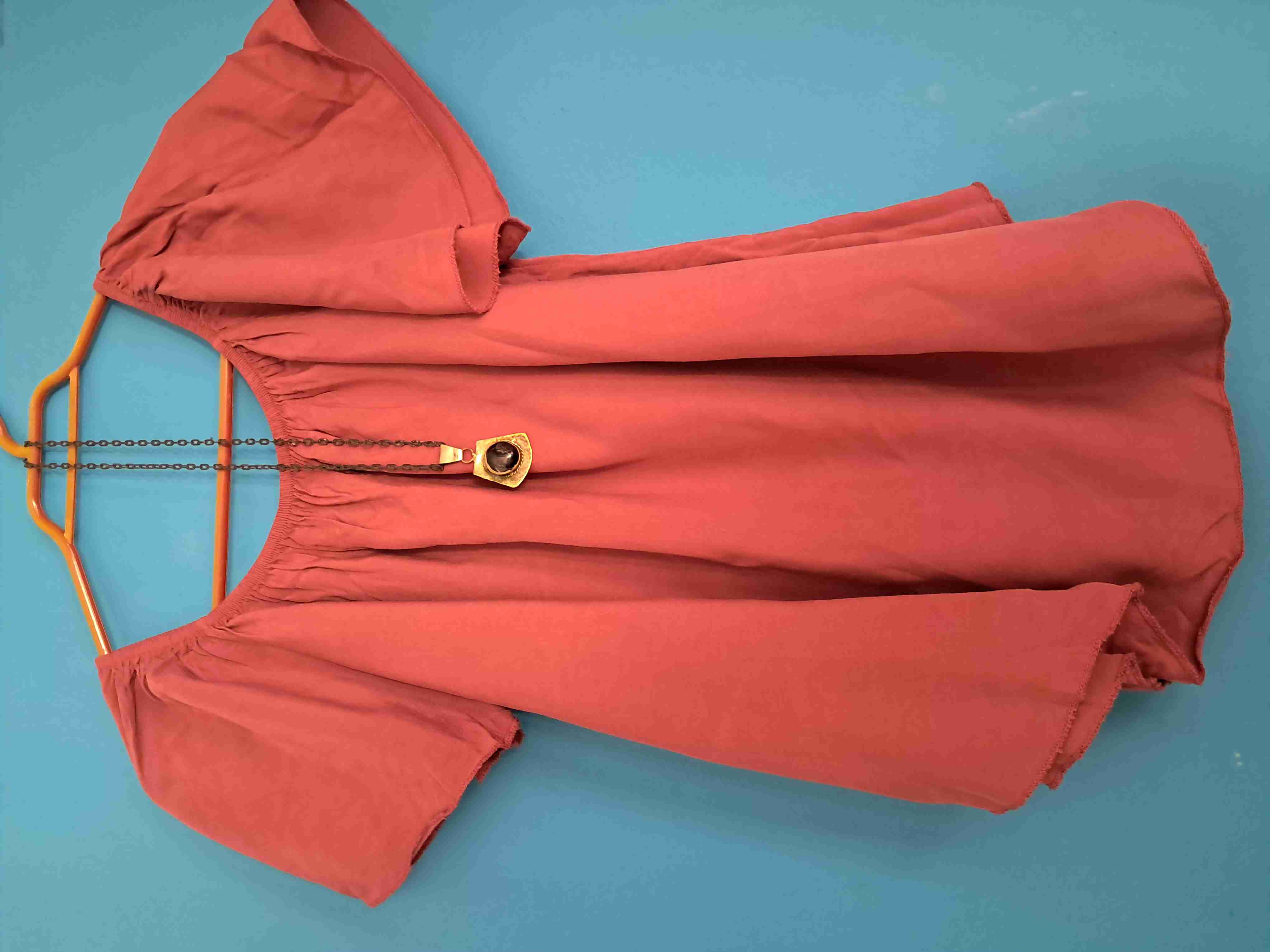 Blusa hombros descubiertos rosa - miniatura 3