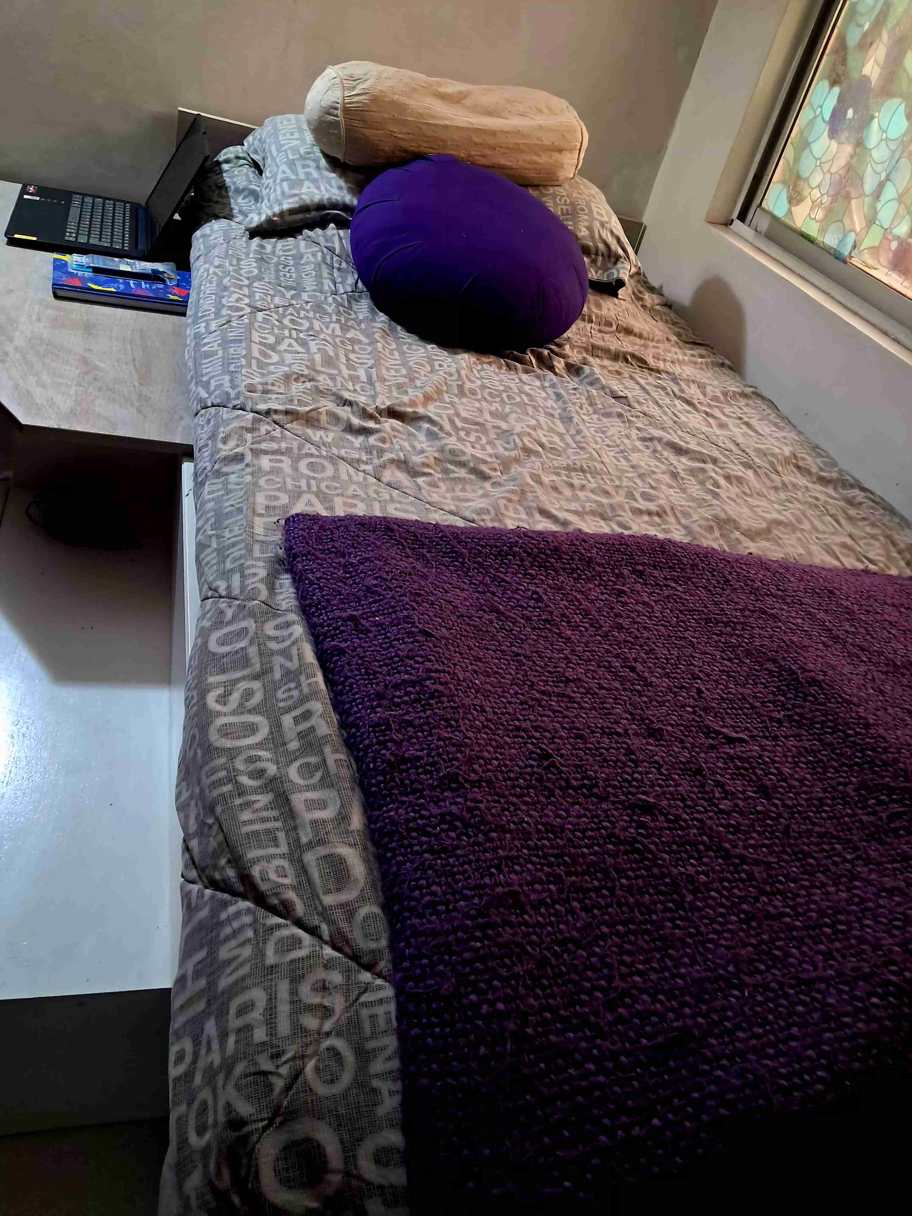 Cama con escritorio y cajones - miniatura 2