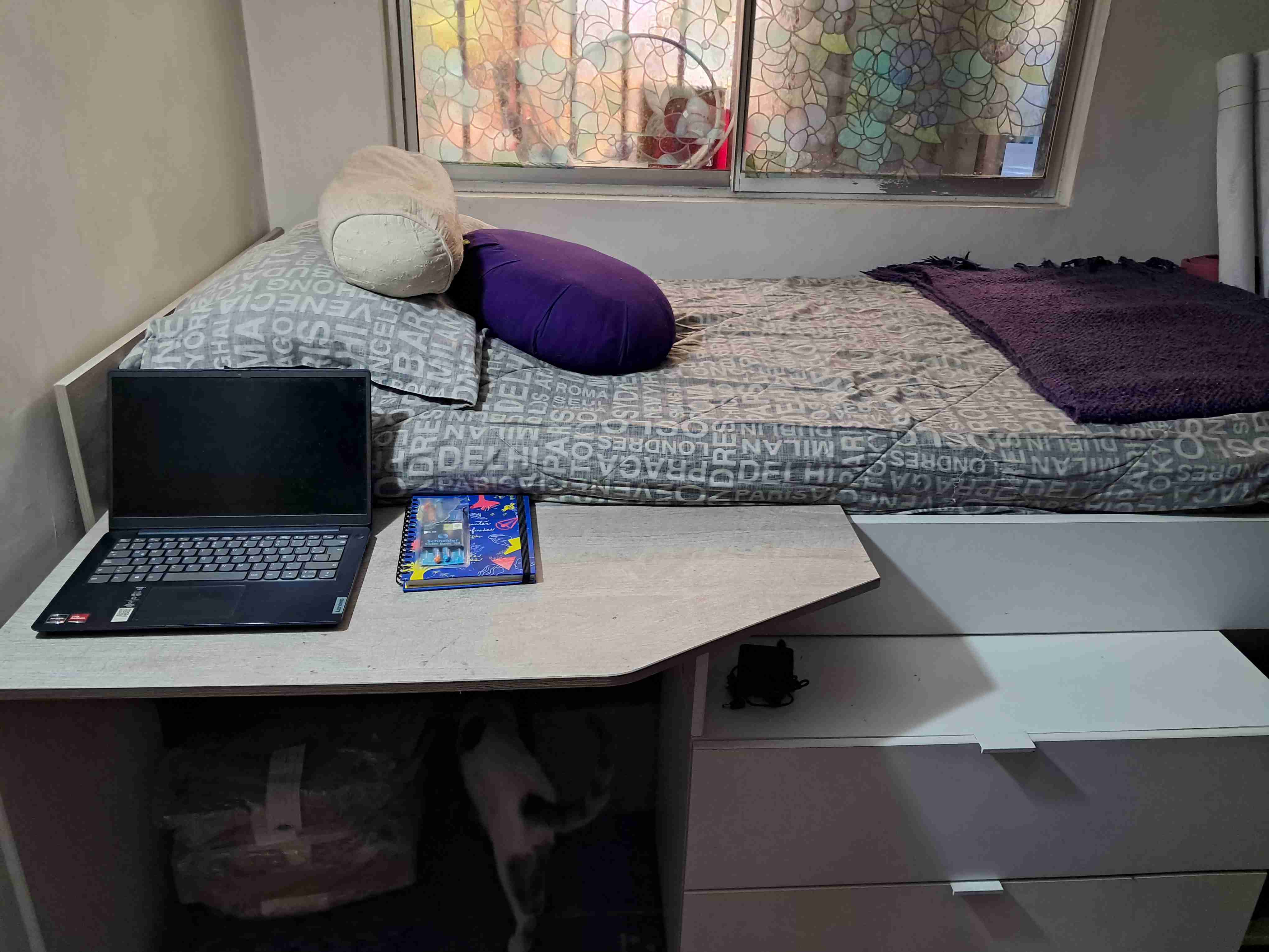 Cama con escritorio y cajones - miniatura 5