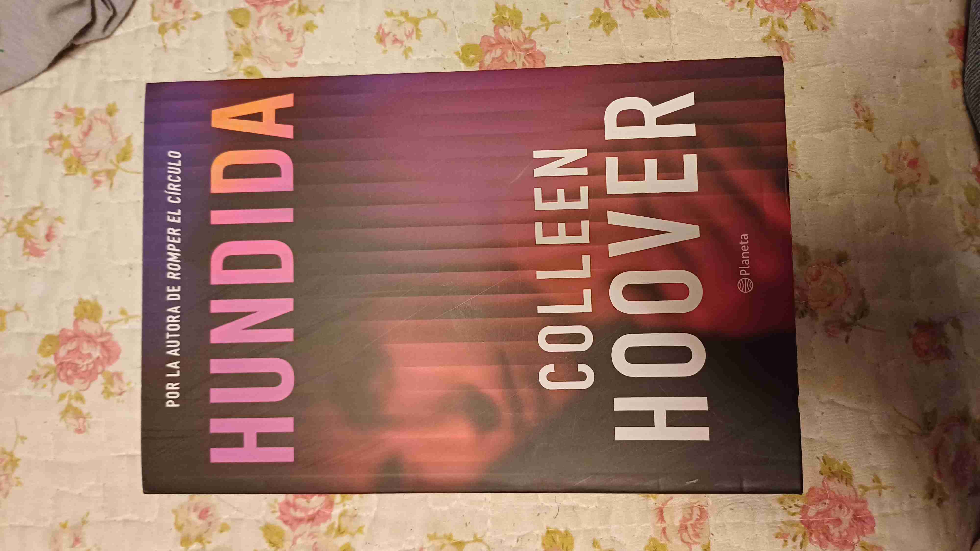 Libro Hundida de Colleen Hoover - miniatura 1