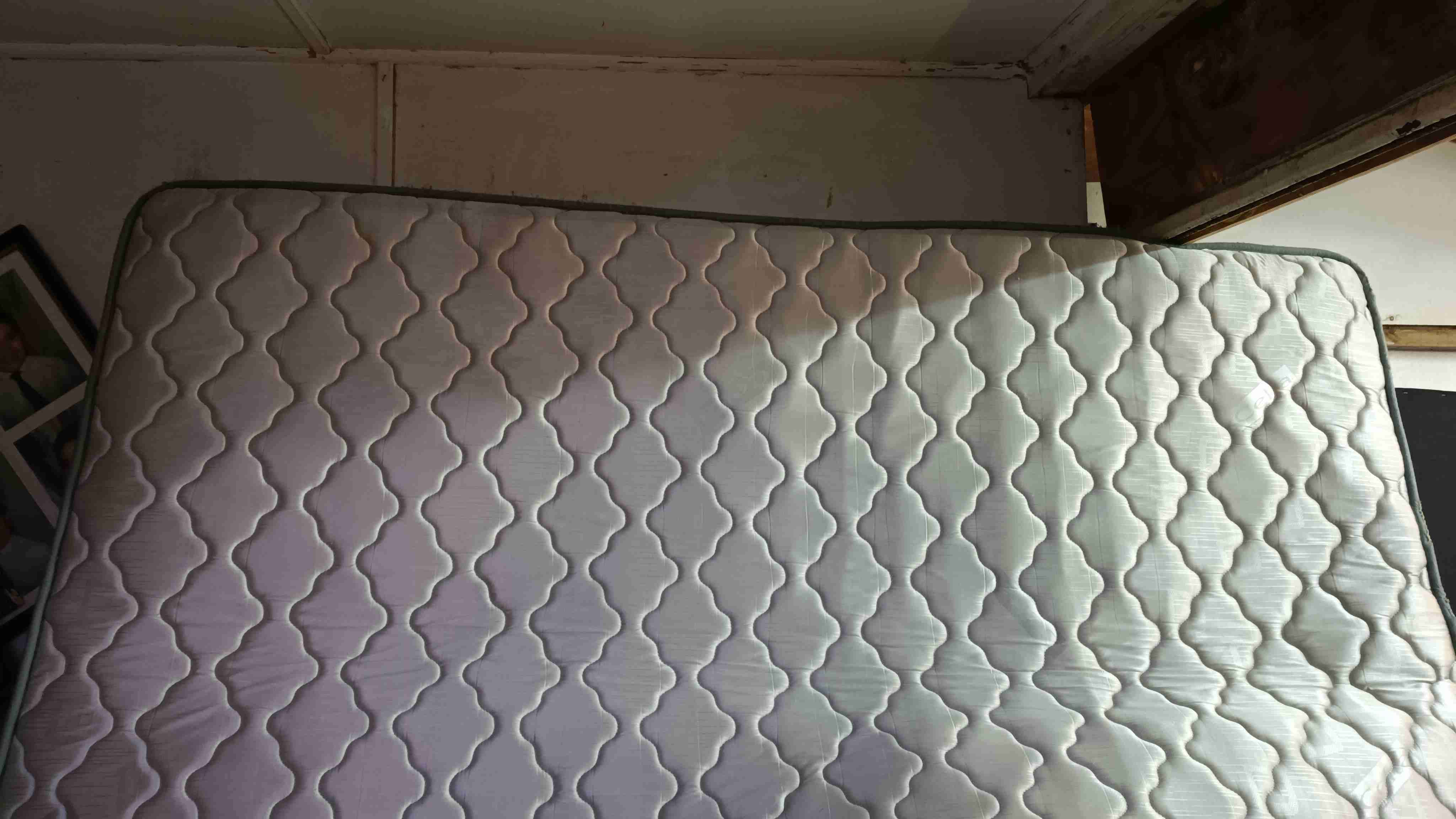 Colchón matrimonial usado