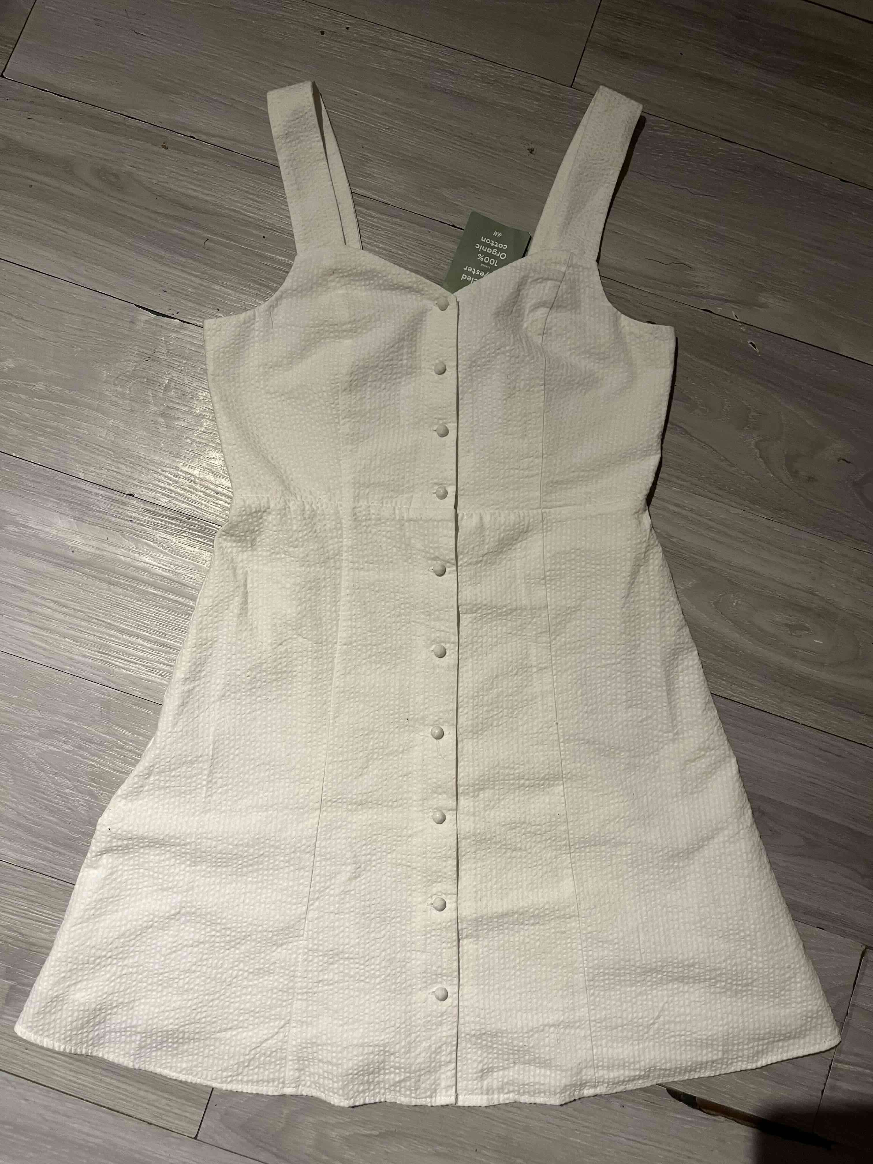 Vestido blanco sin mangas - miniatura 1