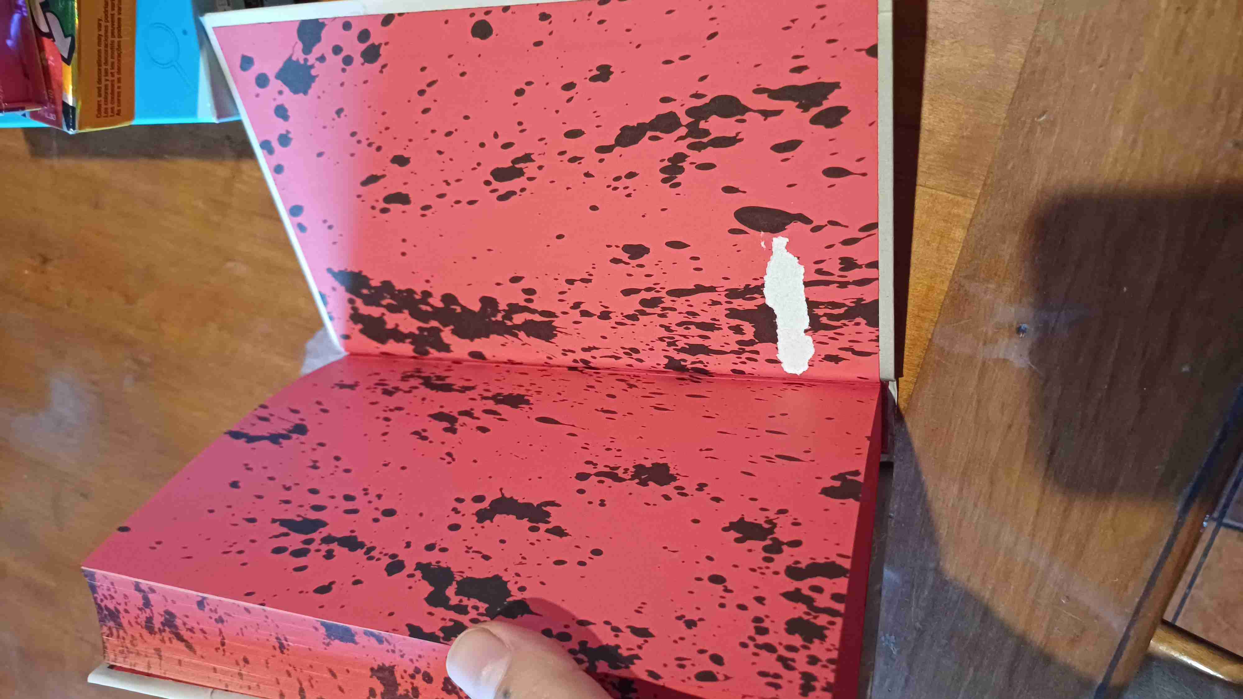 Libro La Paciente Silenciosa de Alex Michaelides - 5