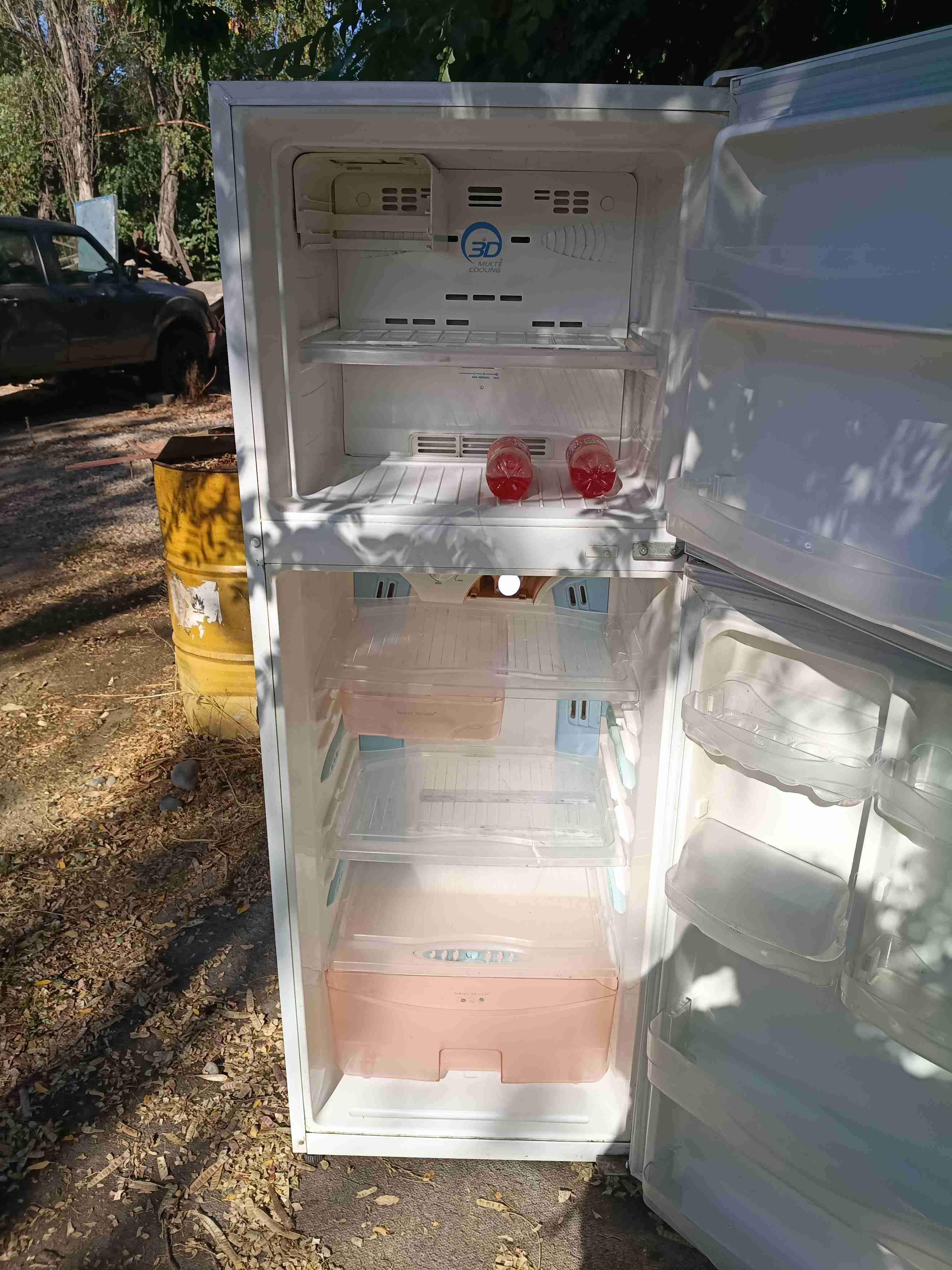 Refrigerador blanco usado - miniatura 6