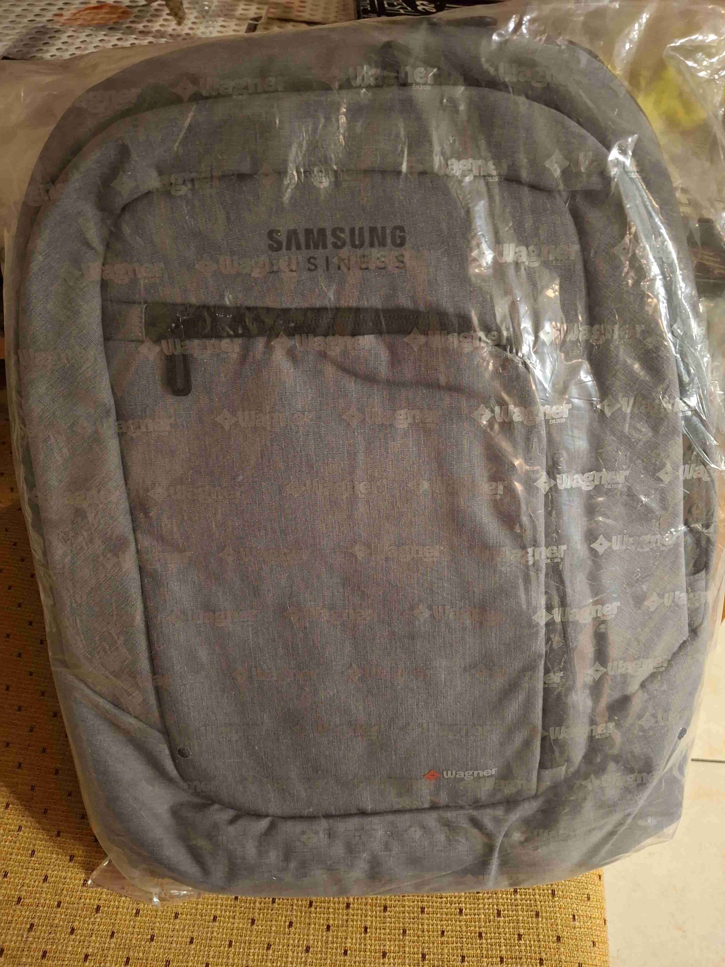 Mochila gris Wagner nueva - miniatura 4