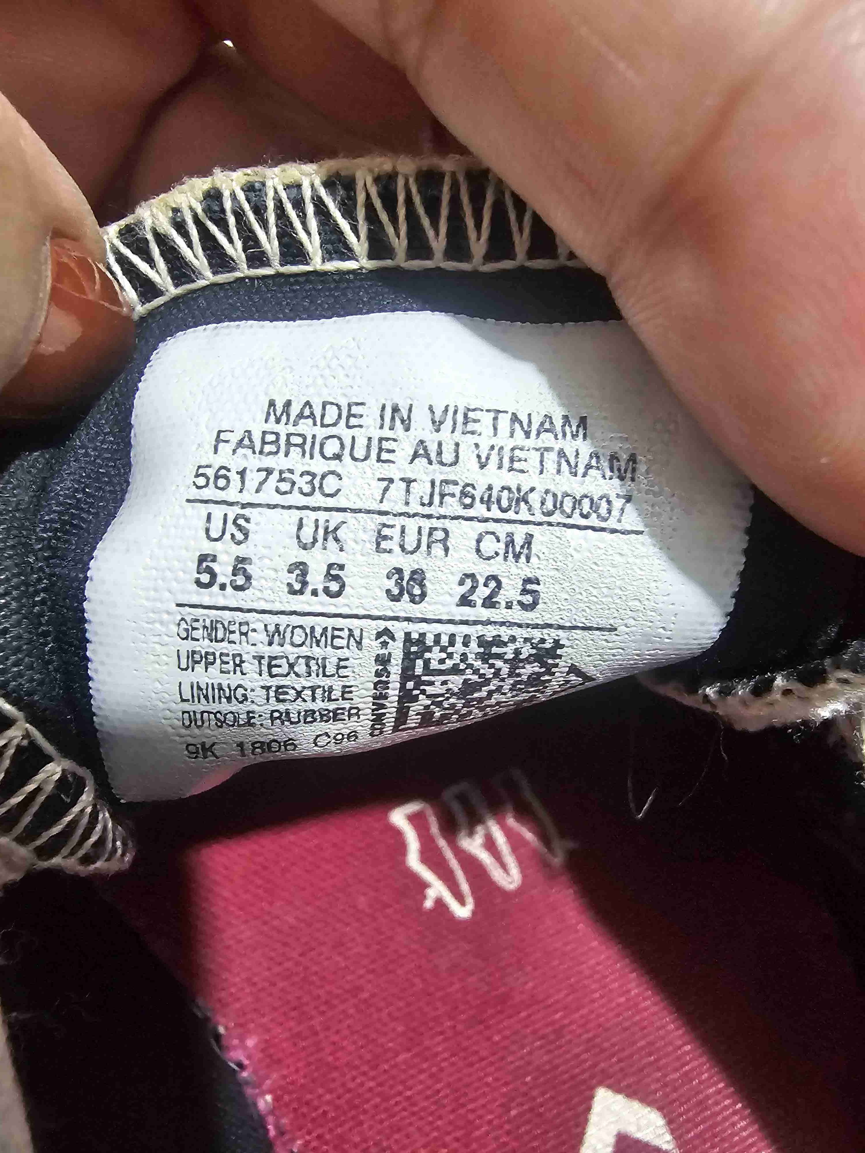 Zapatillas Converse rayadas blanco y negro - miniatura 3