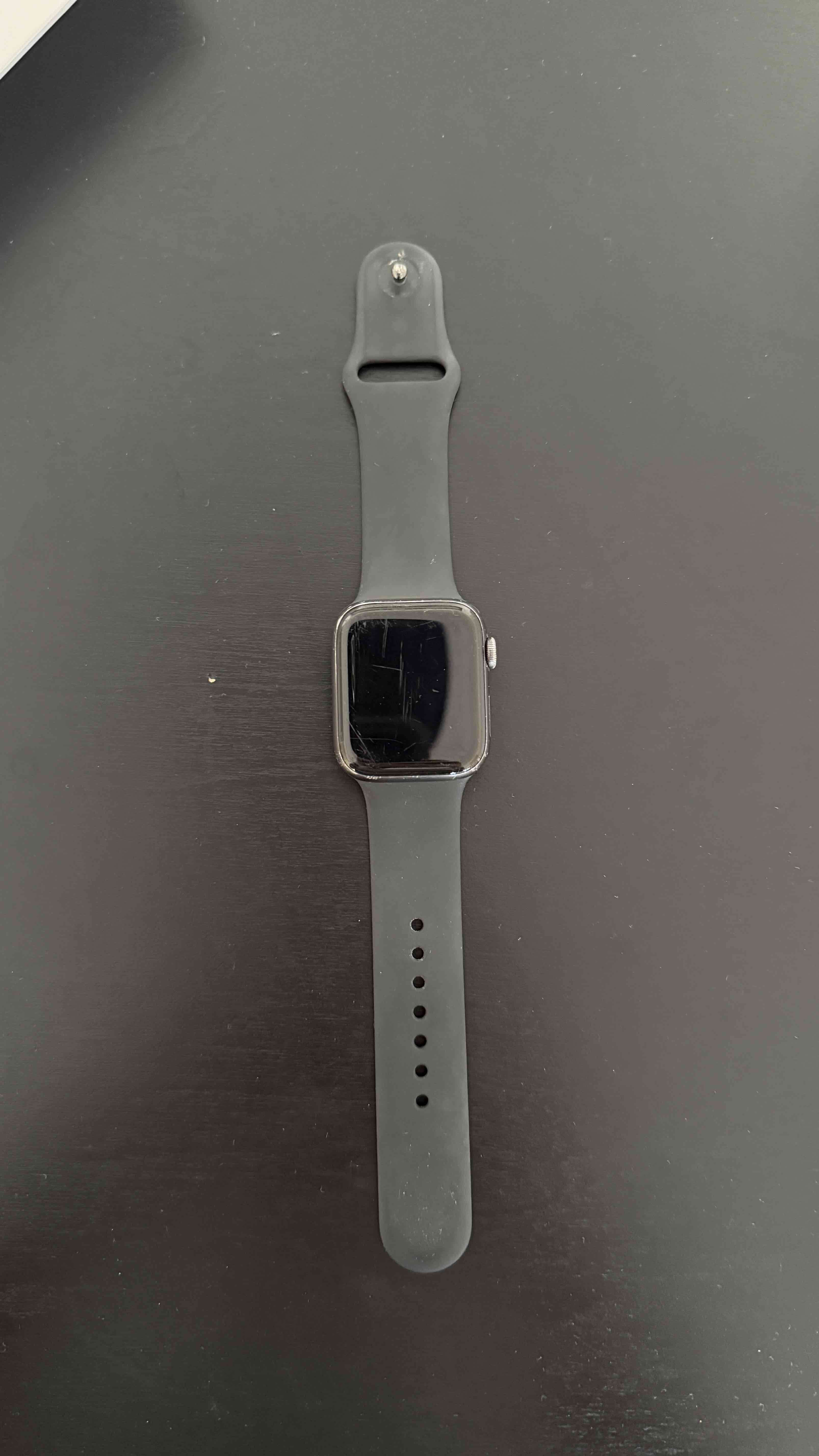 Apple Watch SE 44mm - 6