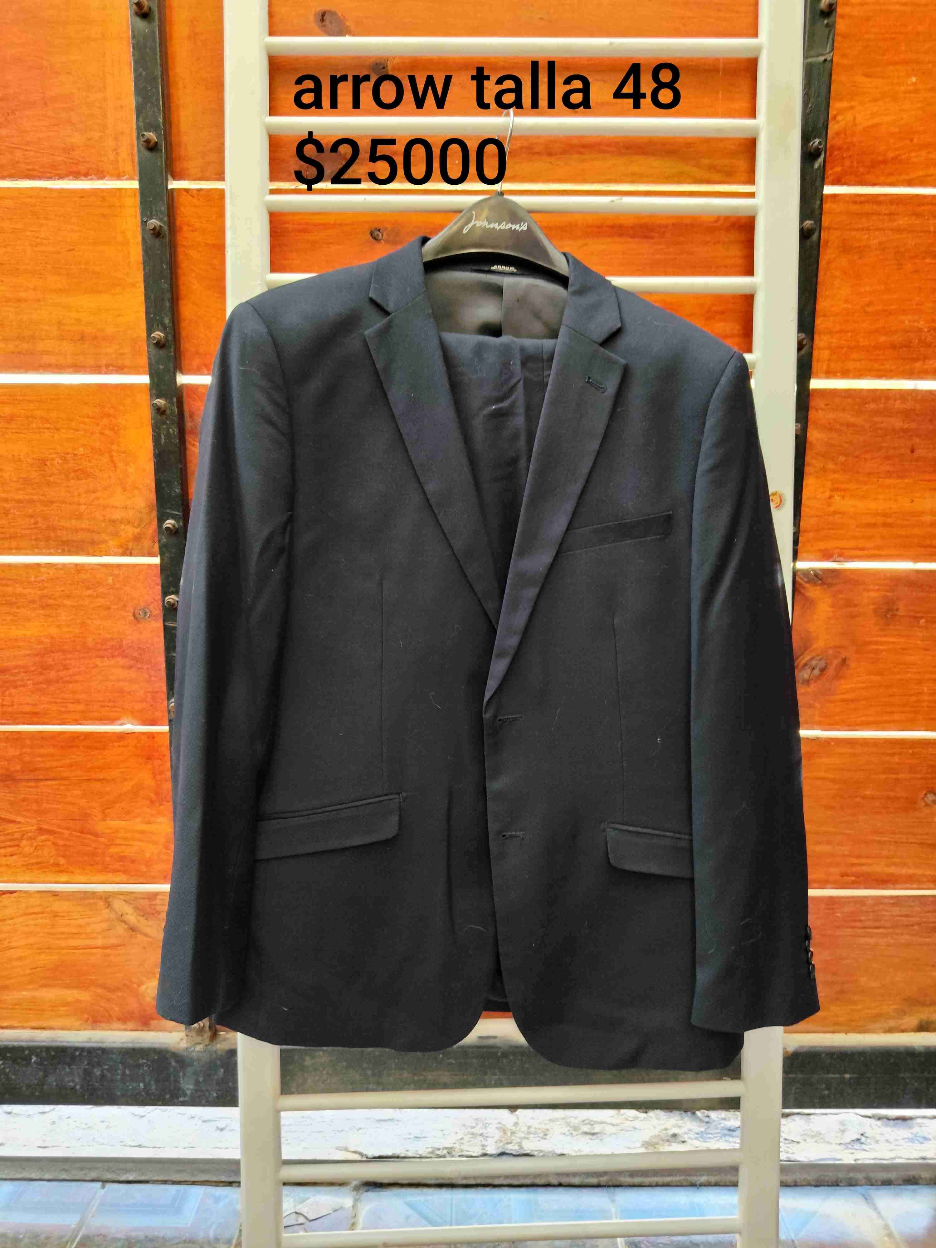 Blazer Arrow talla 48 negro