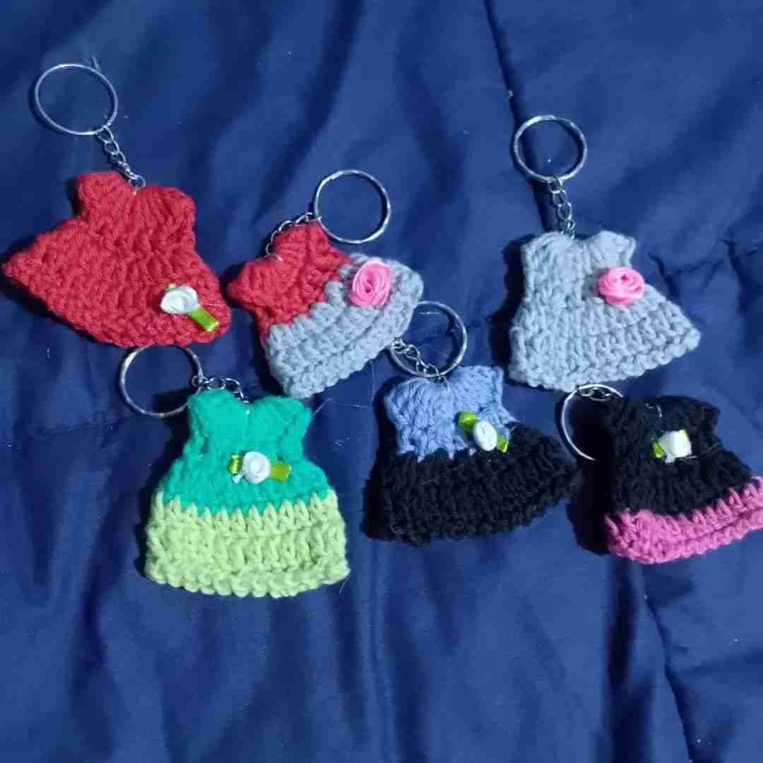 Llavero tejido en forma de estrella - 6