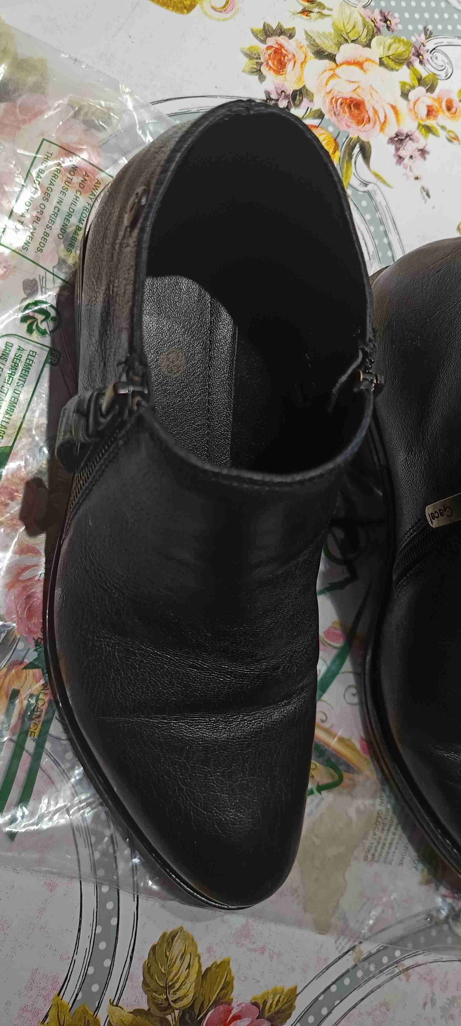 Botines negros de cuero - miniatura 2