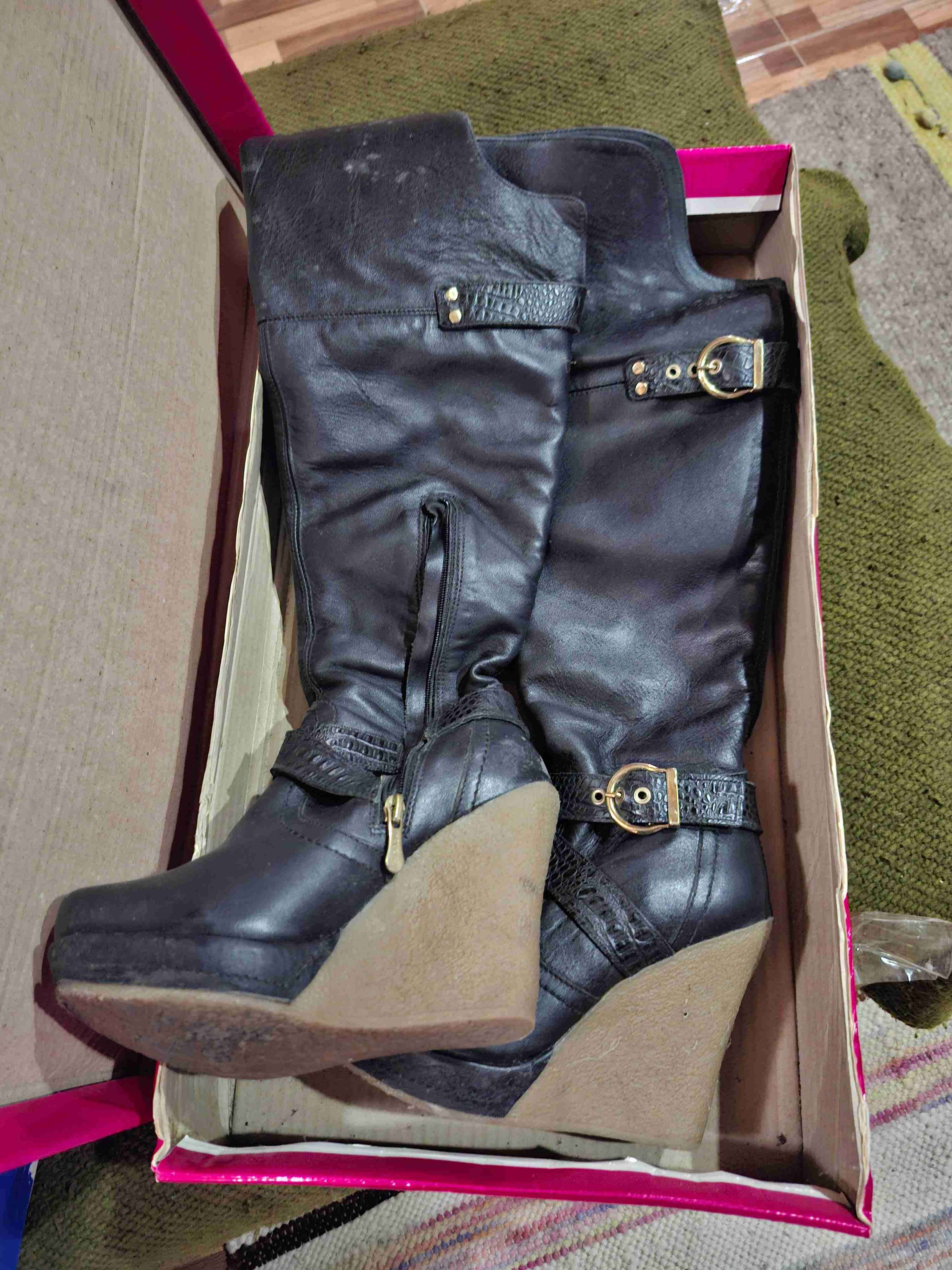 Botas altas color burdeos,negras y came - 3