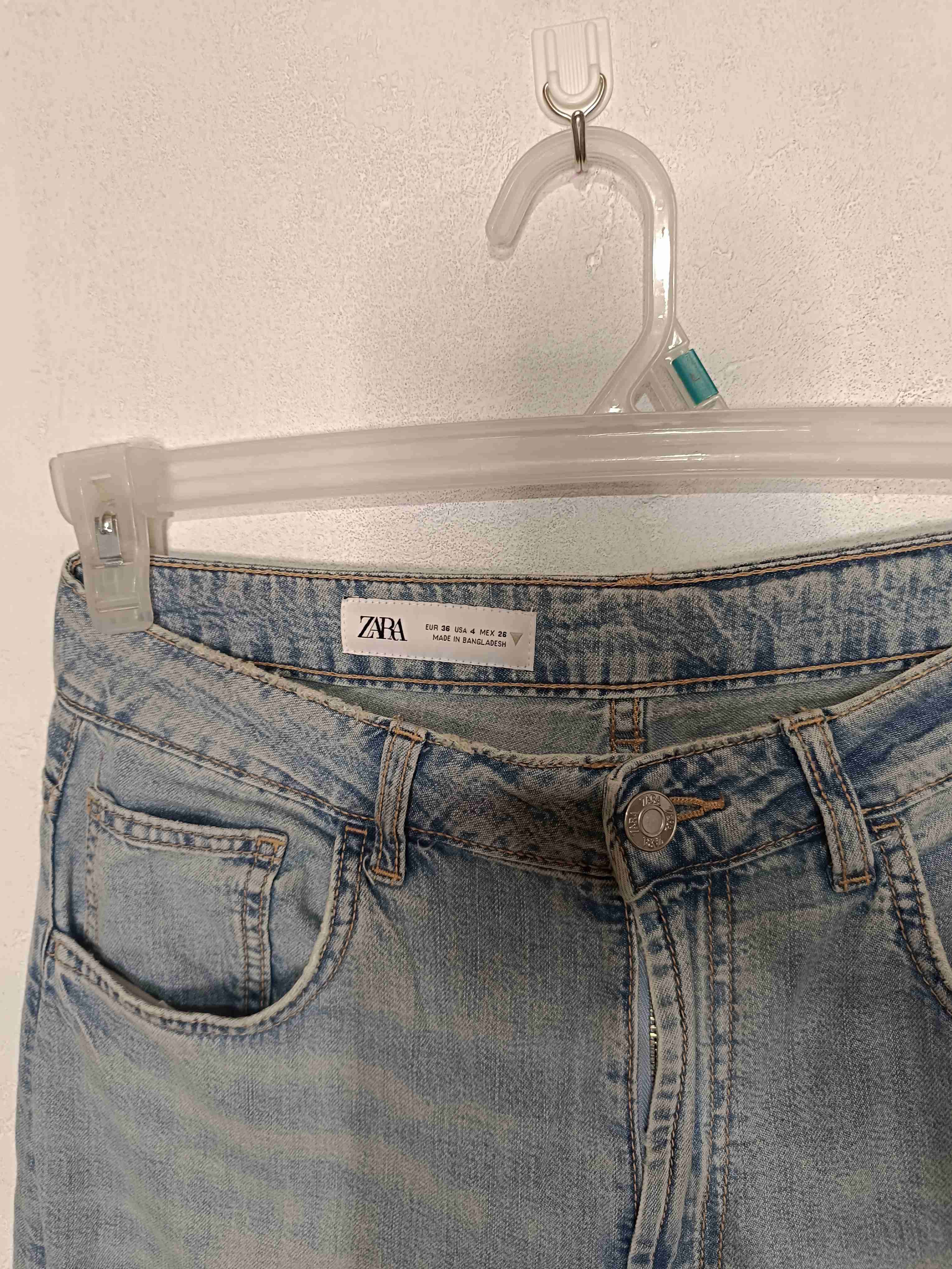 Jeans anchos grises desgastados - miniatura 2