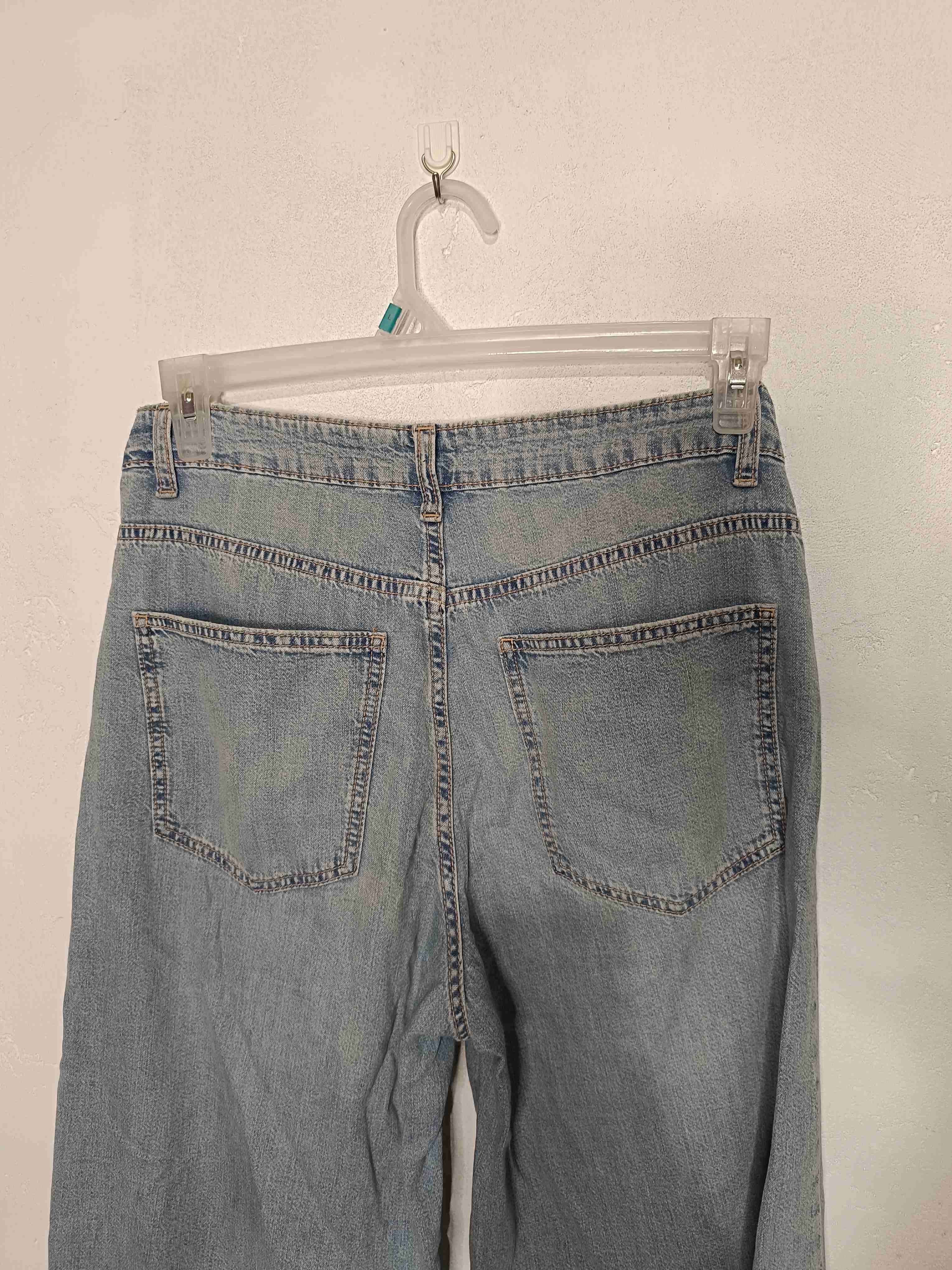 Jeans anchos grises desgastados - miniatura 4