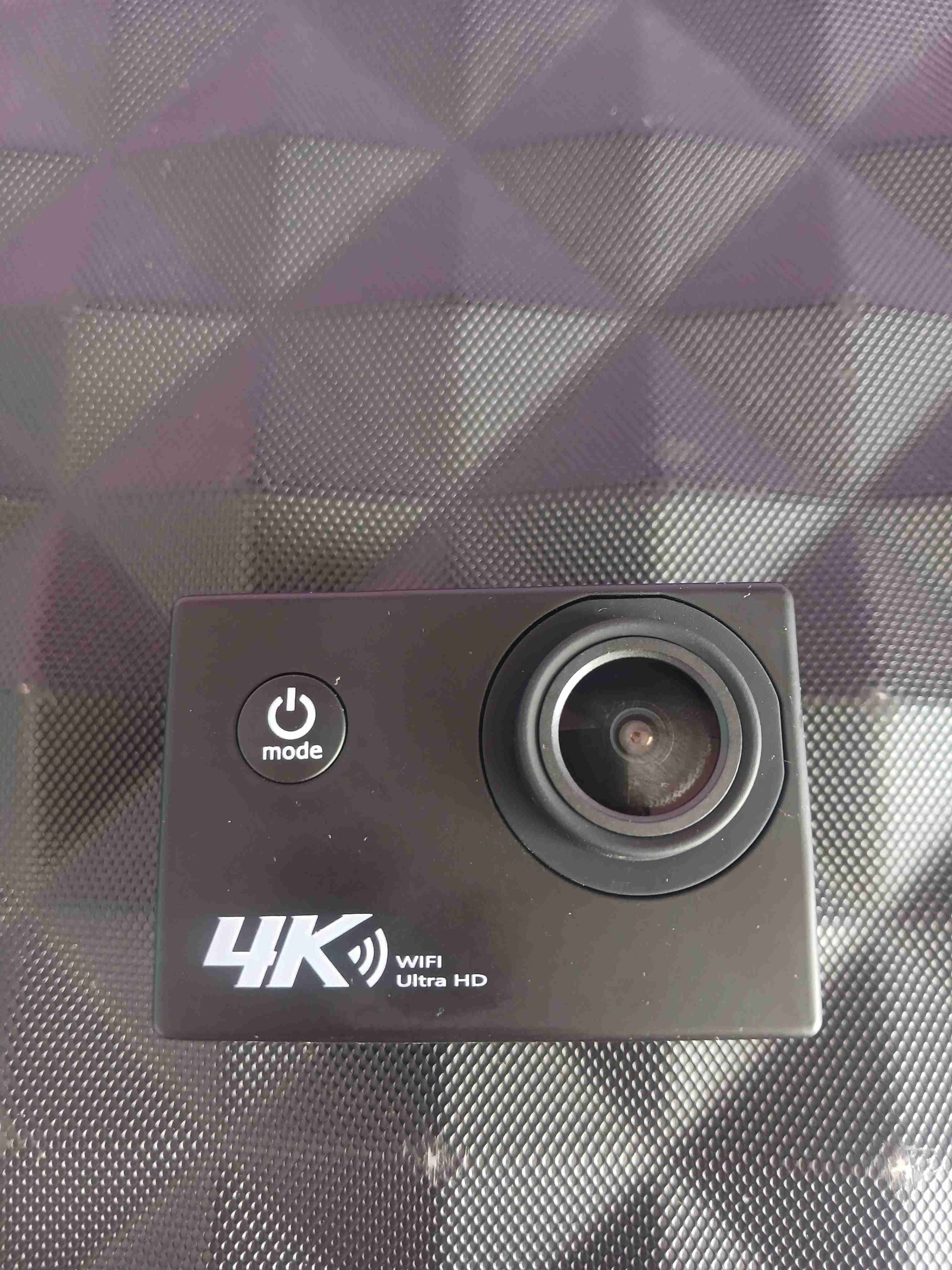 Cámara deportiva 4K con carcasa - miniatura 1